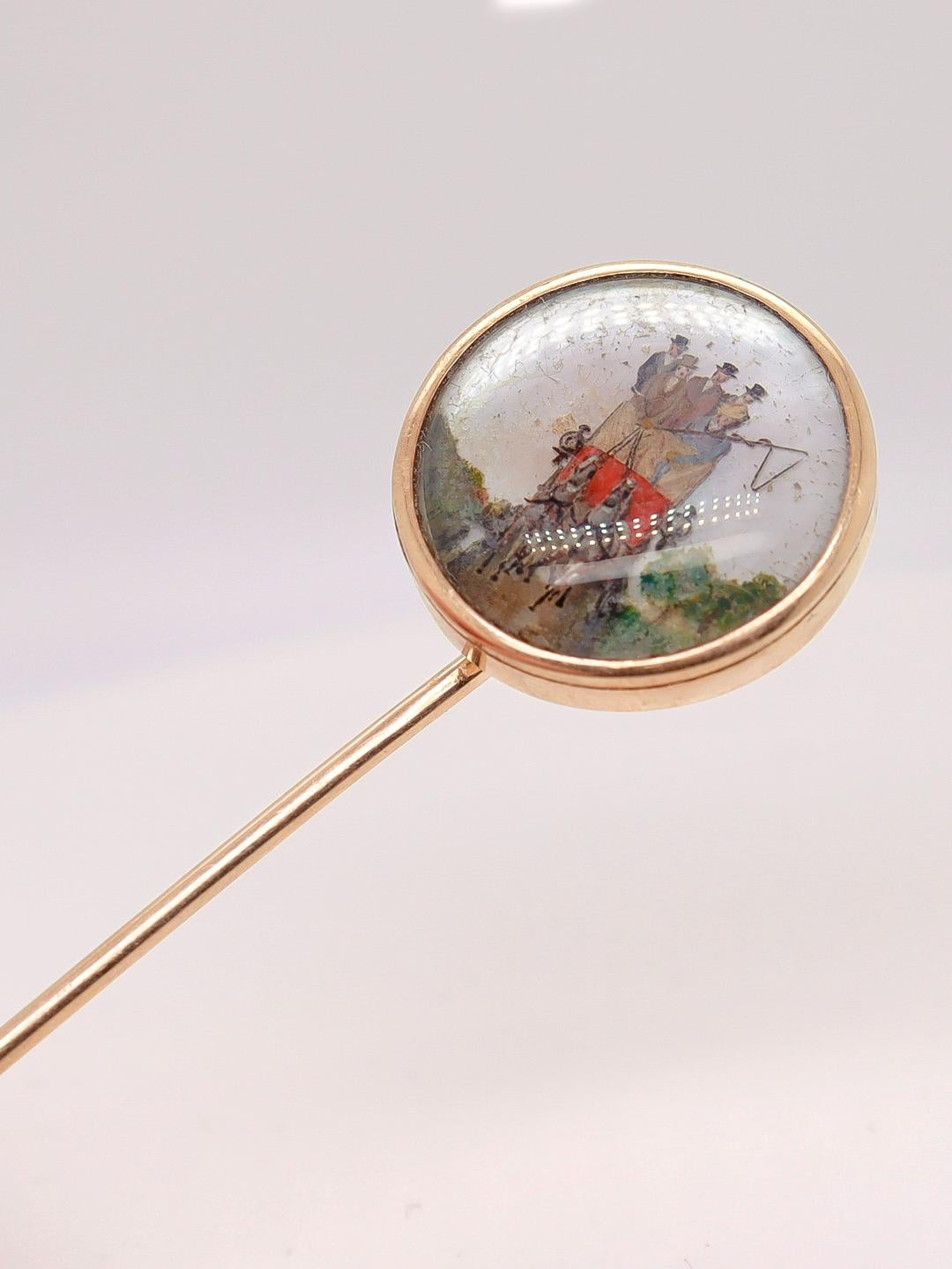 Large Antique Signed 14k Gold Essex Crystal Stickpin of a Stagecoach or Carriage In Fair Condition For Sale In Philadelphia, PA