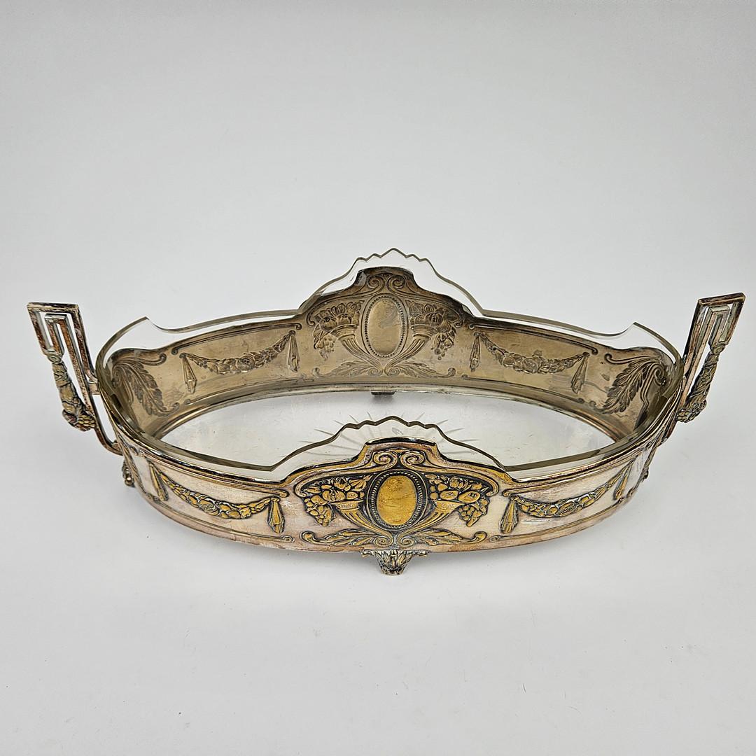 Taza grande de plata antigua JARDINJÄR Taza decorativa europea de plata y cristal Británico en venta