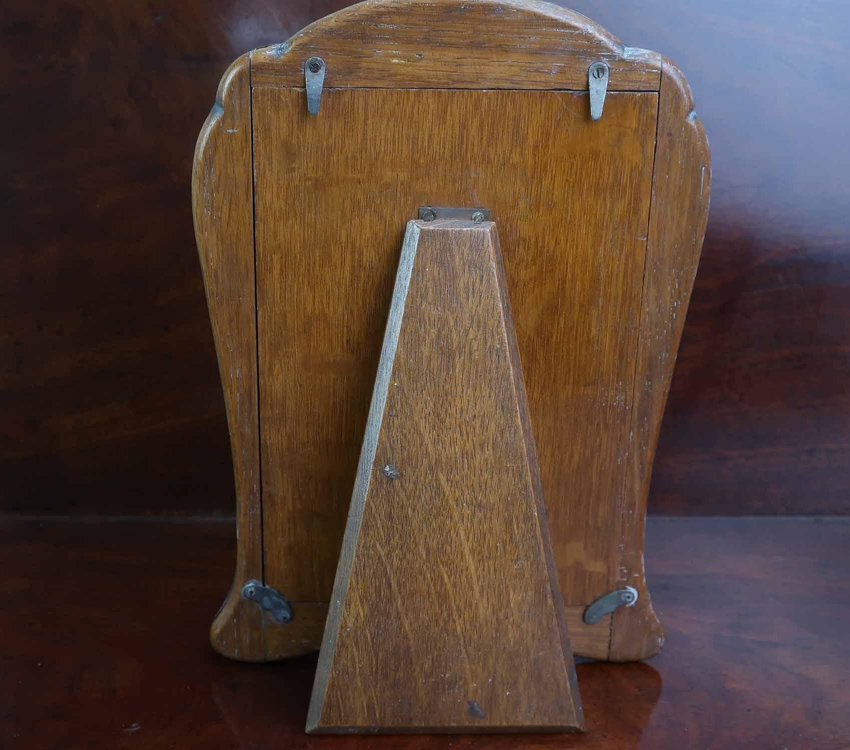 Early 20th Century Large Antique Silver Photograph Frame. English. Dated 1919 For Sale
