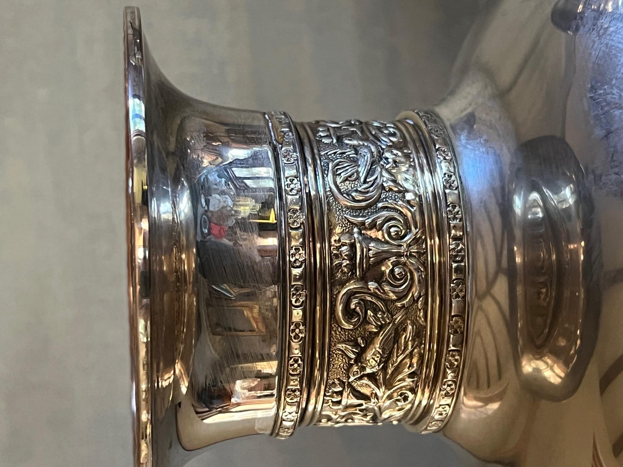Large Antique Silverplated Urns, Set of 2 For Sale 1