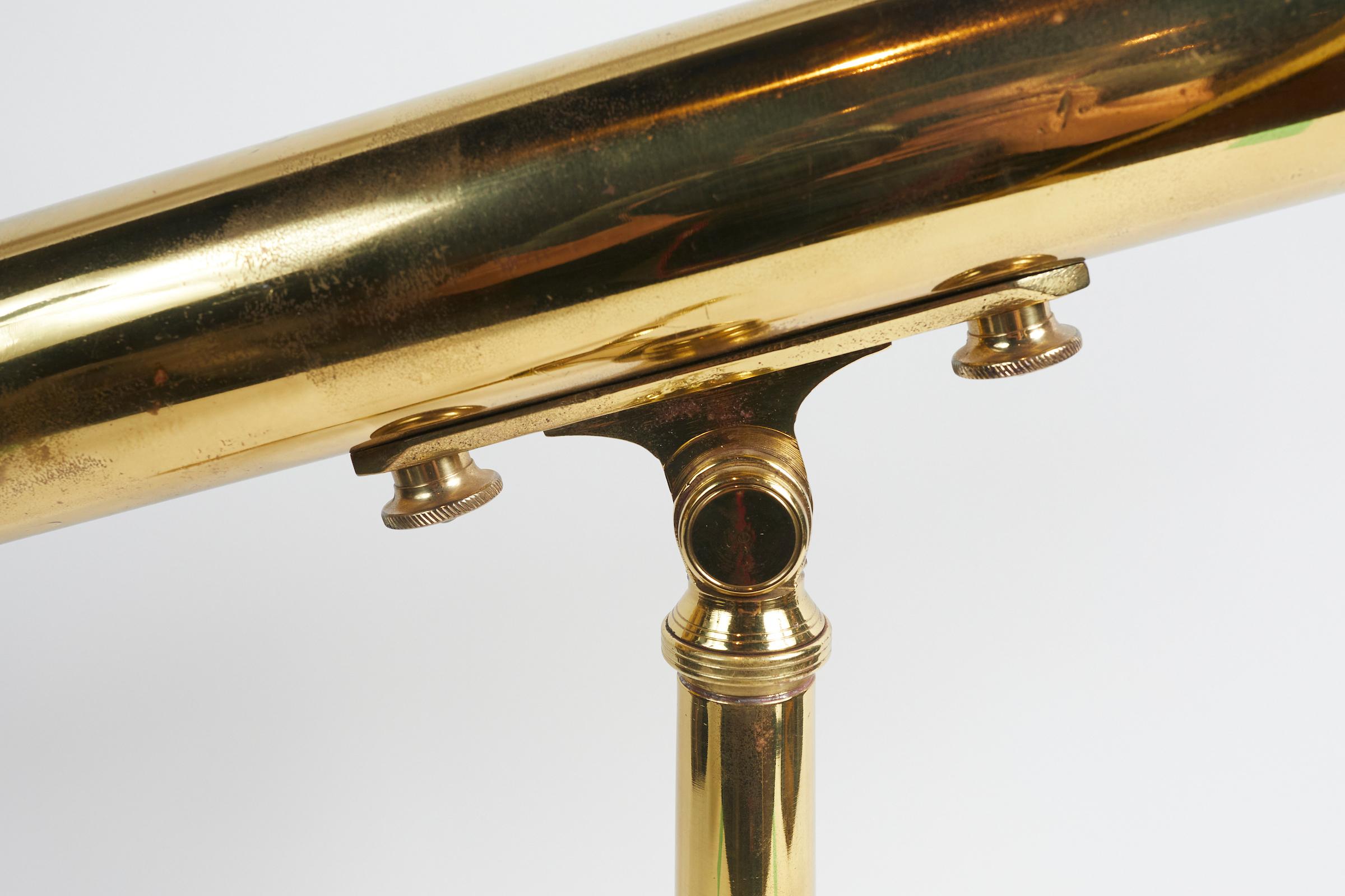 Large Antique Solid Brass Library Telescope by Broadhurst, Clarkson and Co
Marked: '' 63 Farringdon Rd London EC. Broadhurst, Clarkson and Co''
