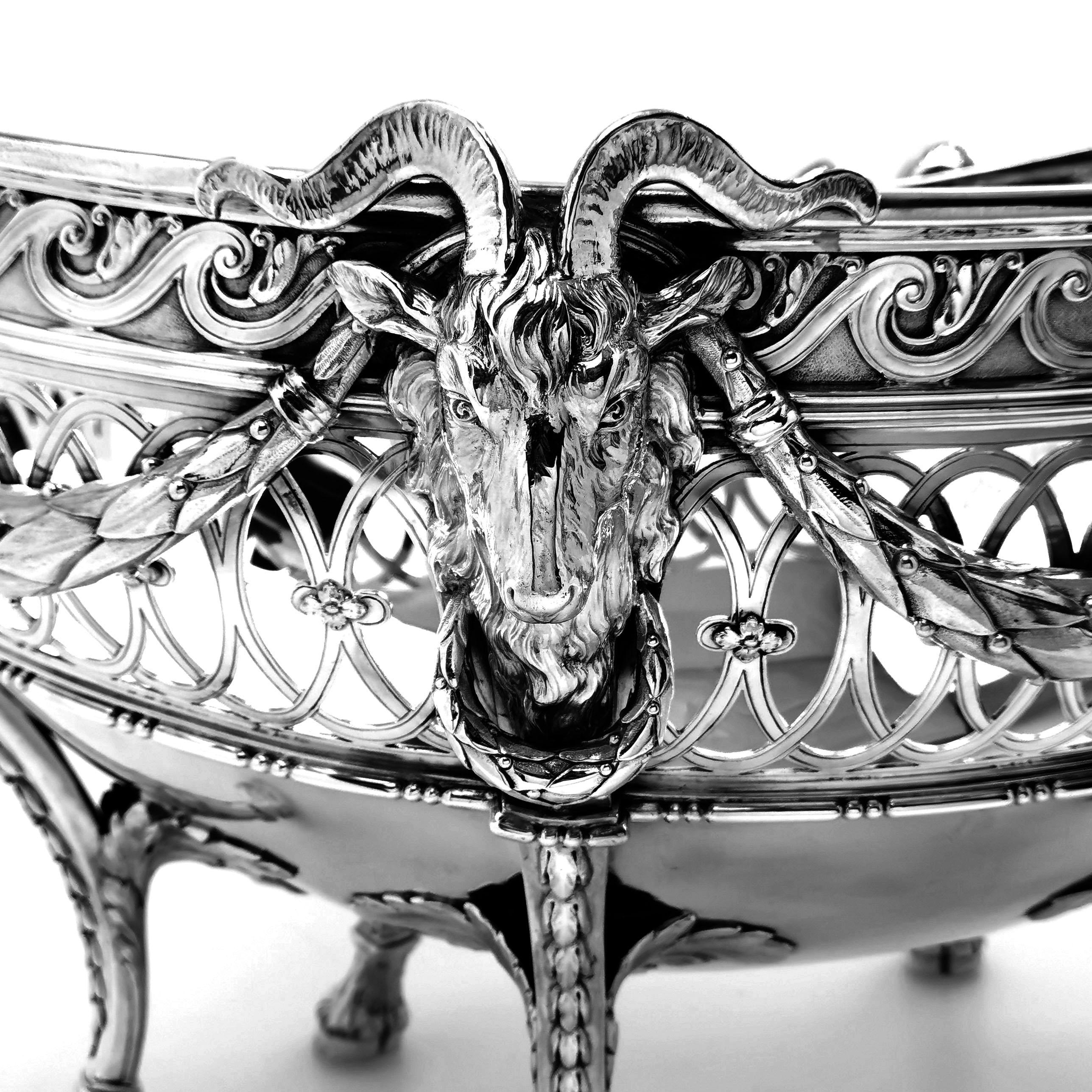 Sterling Silver Large Antique Solid Silver Bowl / Centrepiece 1912 Rams Heads Heavy