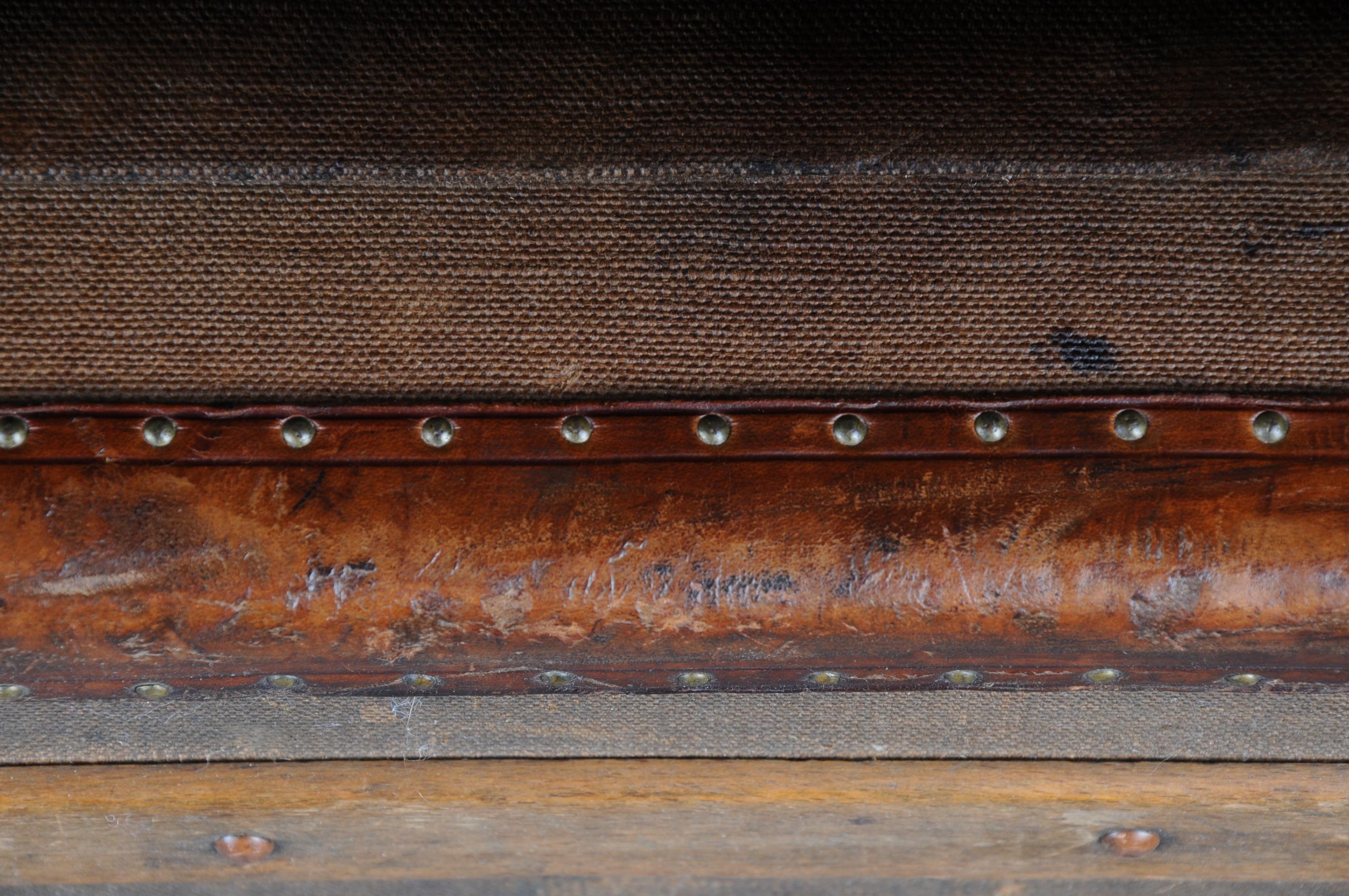 Large Antique Steamer Trunk, Brown circa 1870 Josef Nigst, Vienna 8