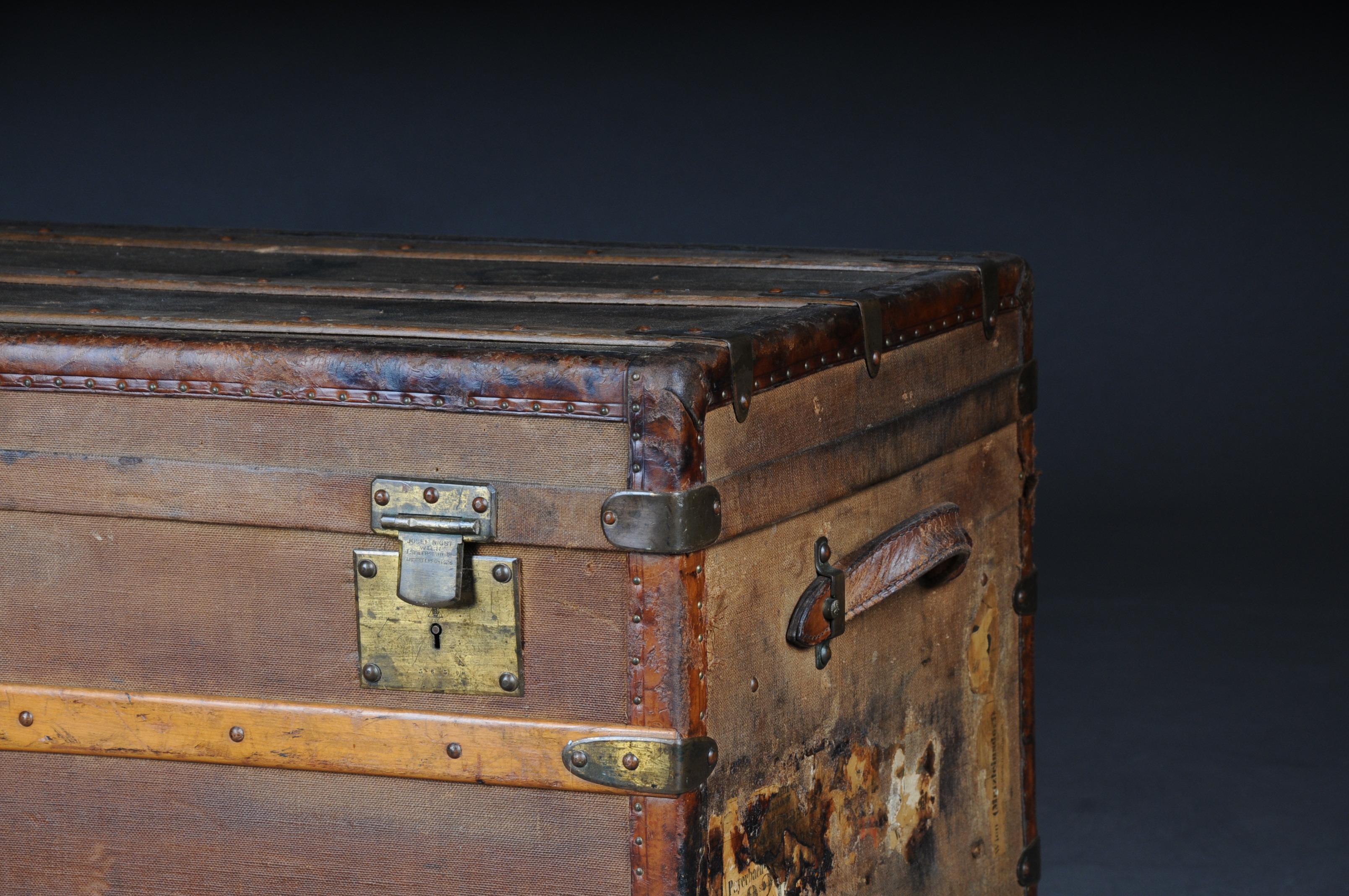 Large antique steamer trunk, brown circa 1870 Josef Nigst, Vienna.

Wooden frame construction, papered in brown and covered with leather applications. Brass accents, labeled Josef Nigst.
Used. Is perfect as a decoration.

(V-206).