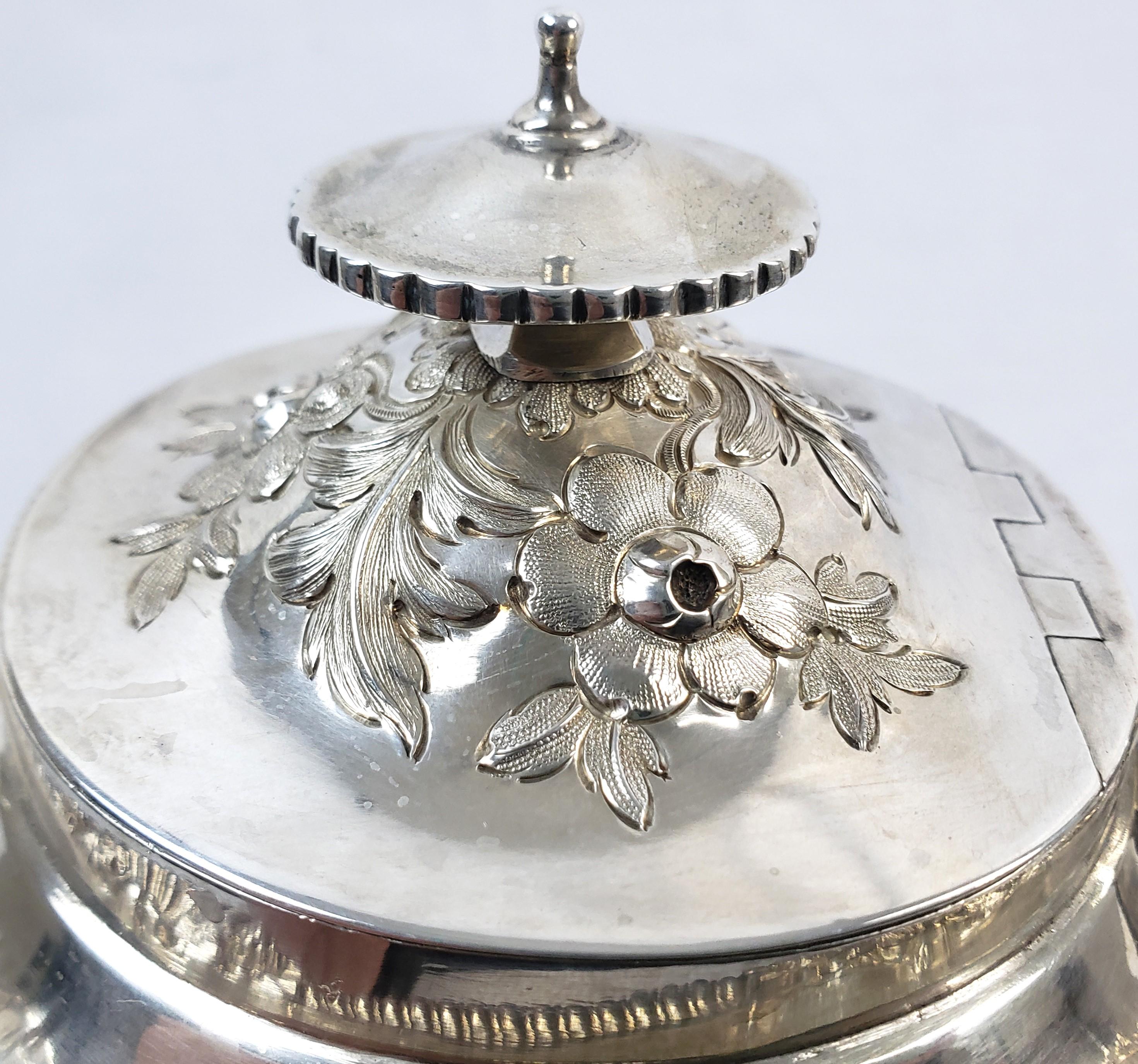 Large Antique Sterling Silver Georgian Teapot with Ornate Repousse Decoration For Sale 4