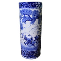 Large Antique Style Willow Pattern Design Floor Vase, Umbrella Stand