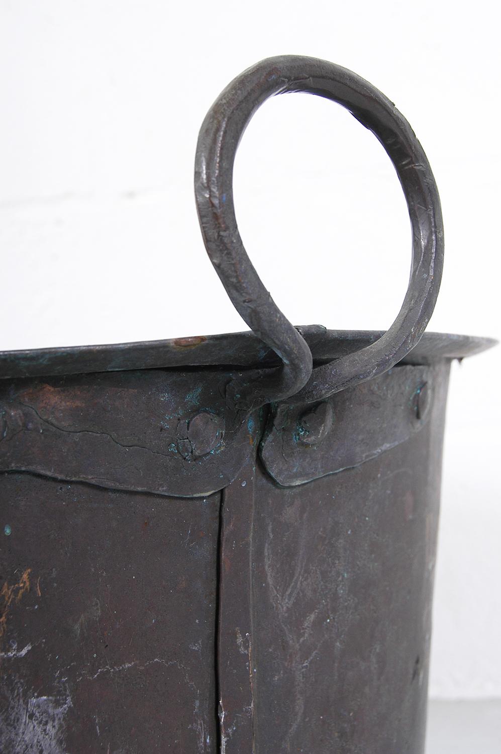 Large Antique Swedish Copper verdigris Wash Tub Pot Cauldron Urn Garden Planter In Fair Condition In Sherborne, Dorset