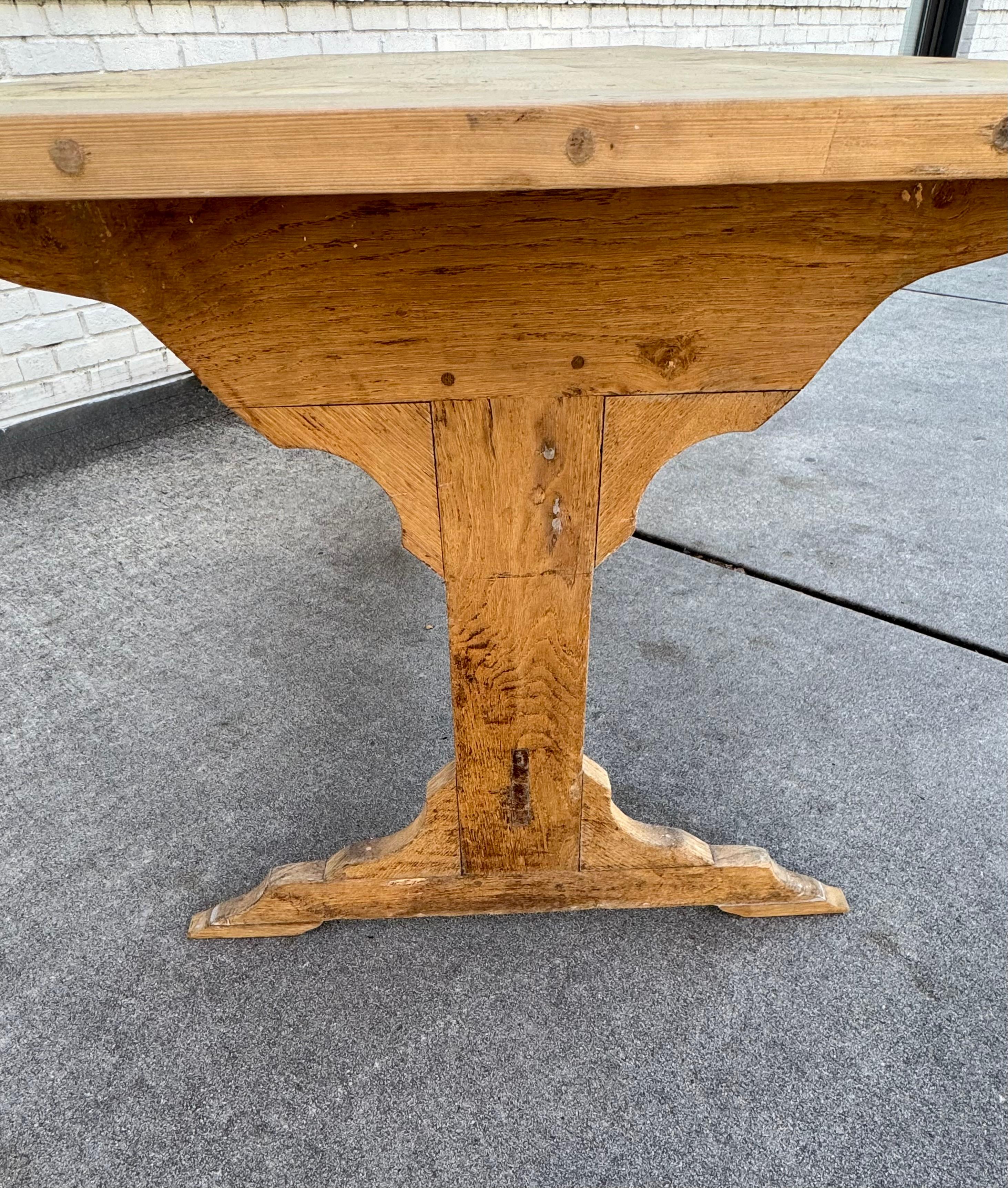 XIXe siècle Grande table de salle à manger suédoise ancienne, meuble de maison de campagne en pin en vente