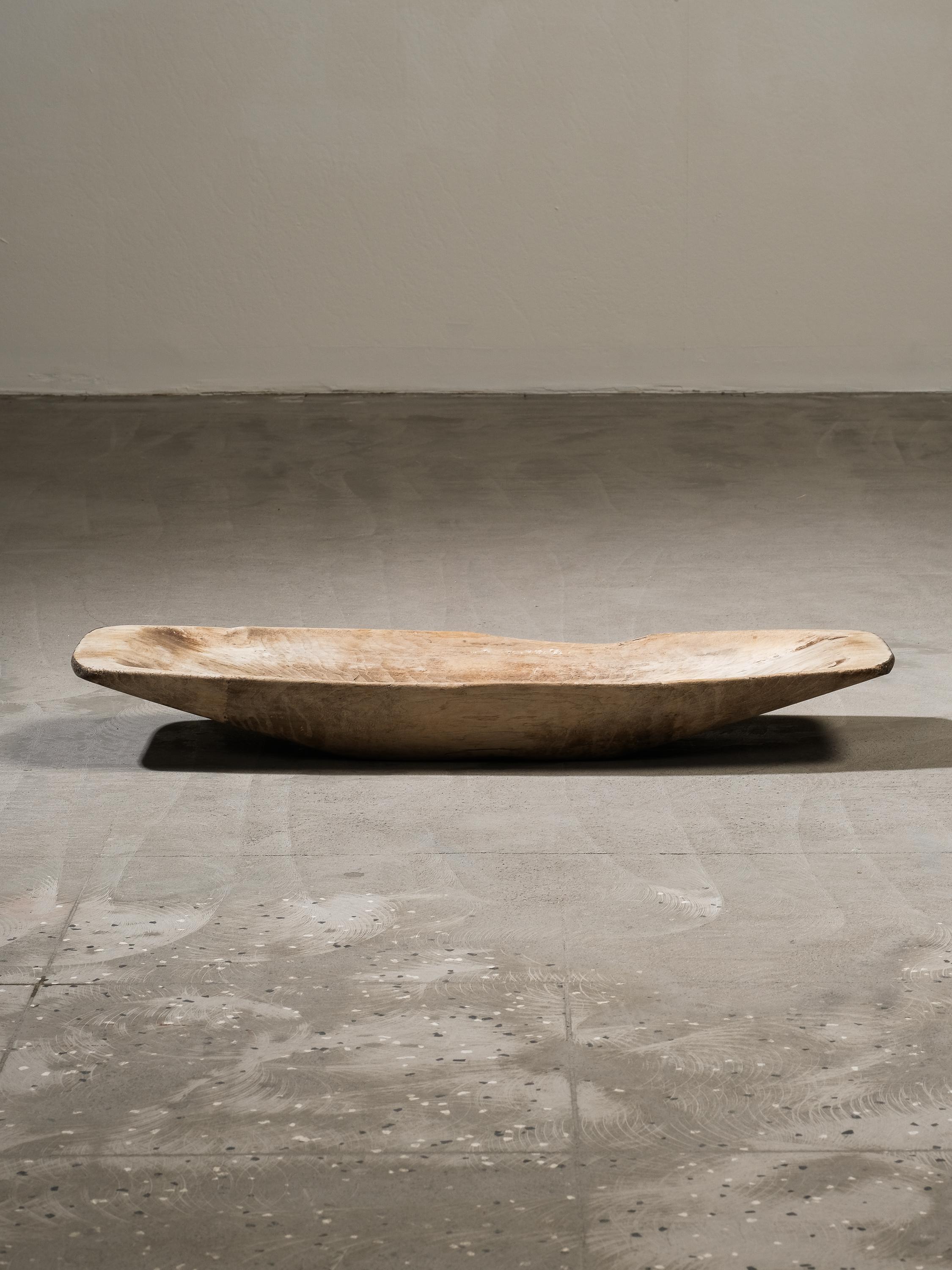 Large Antique Swedish Folk Art Trough Bowl / 19th Century Rustic Decorative Dish 3
