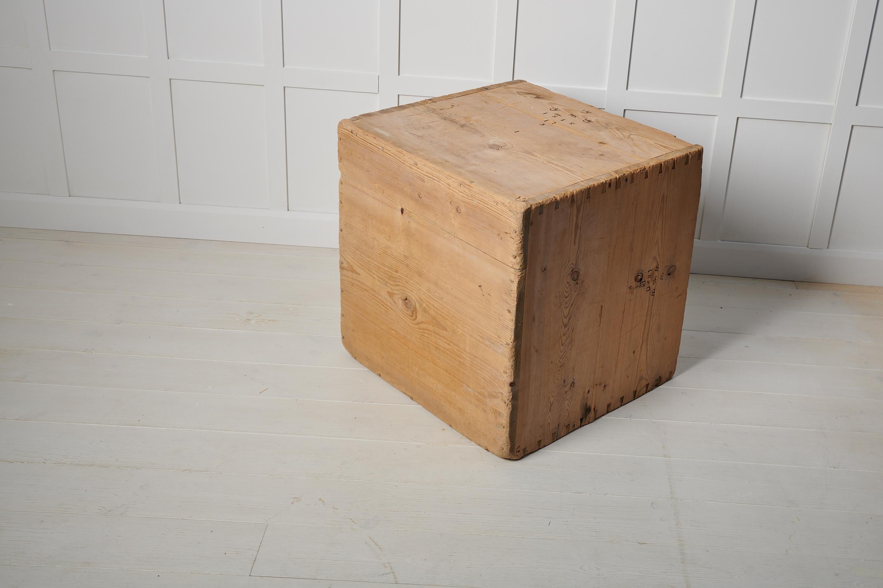 Large Antique Swedish Pine Box Measurement 3