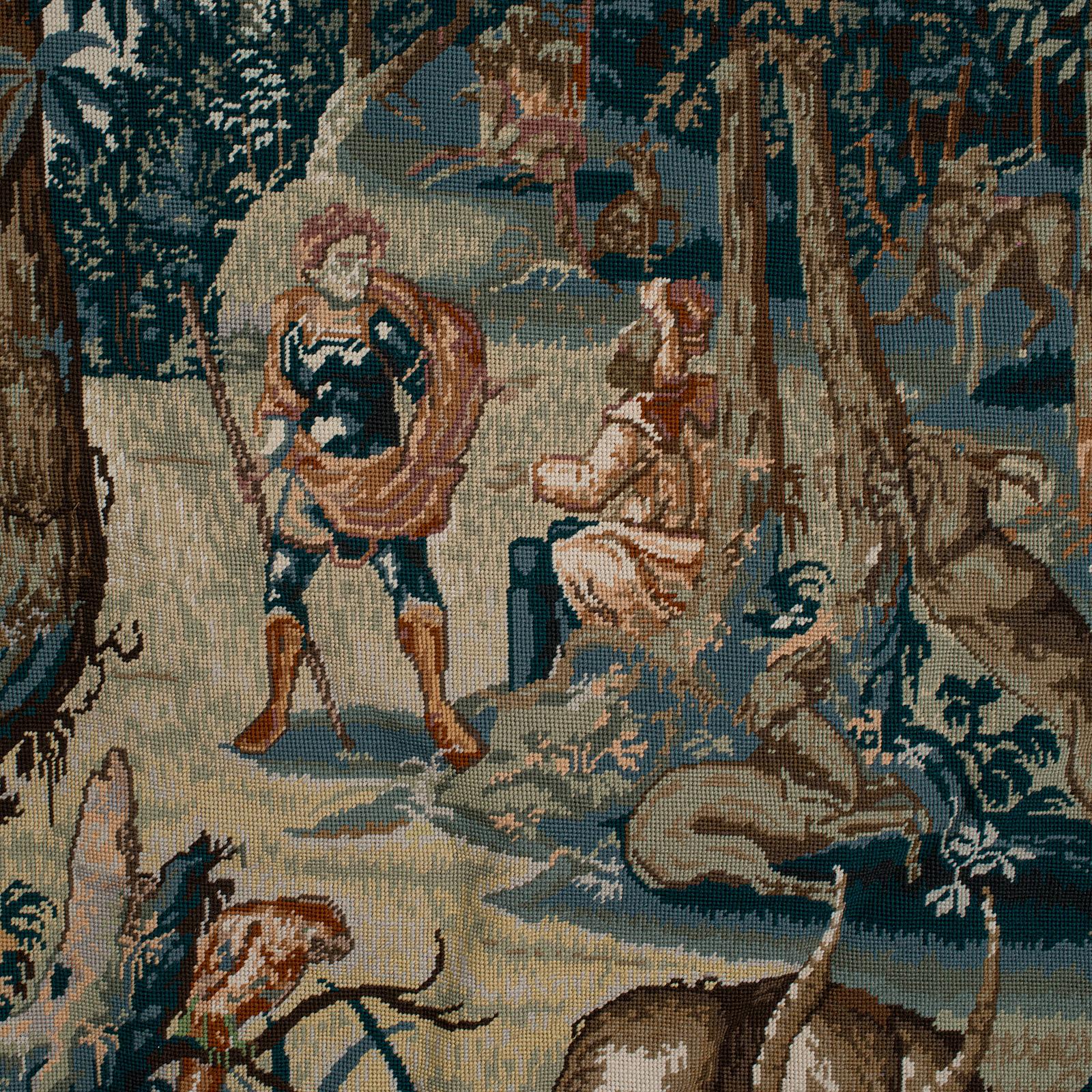 Große antike Wandteppichplatte, kontinental, Nadelspitze, quadratisch, Fries, viktorianisch (Textil) im Angebot