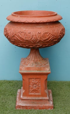 Large Antique Terracotta Garden Centrepiece Urn