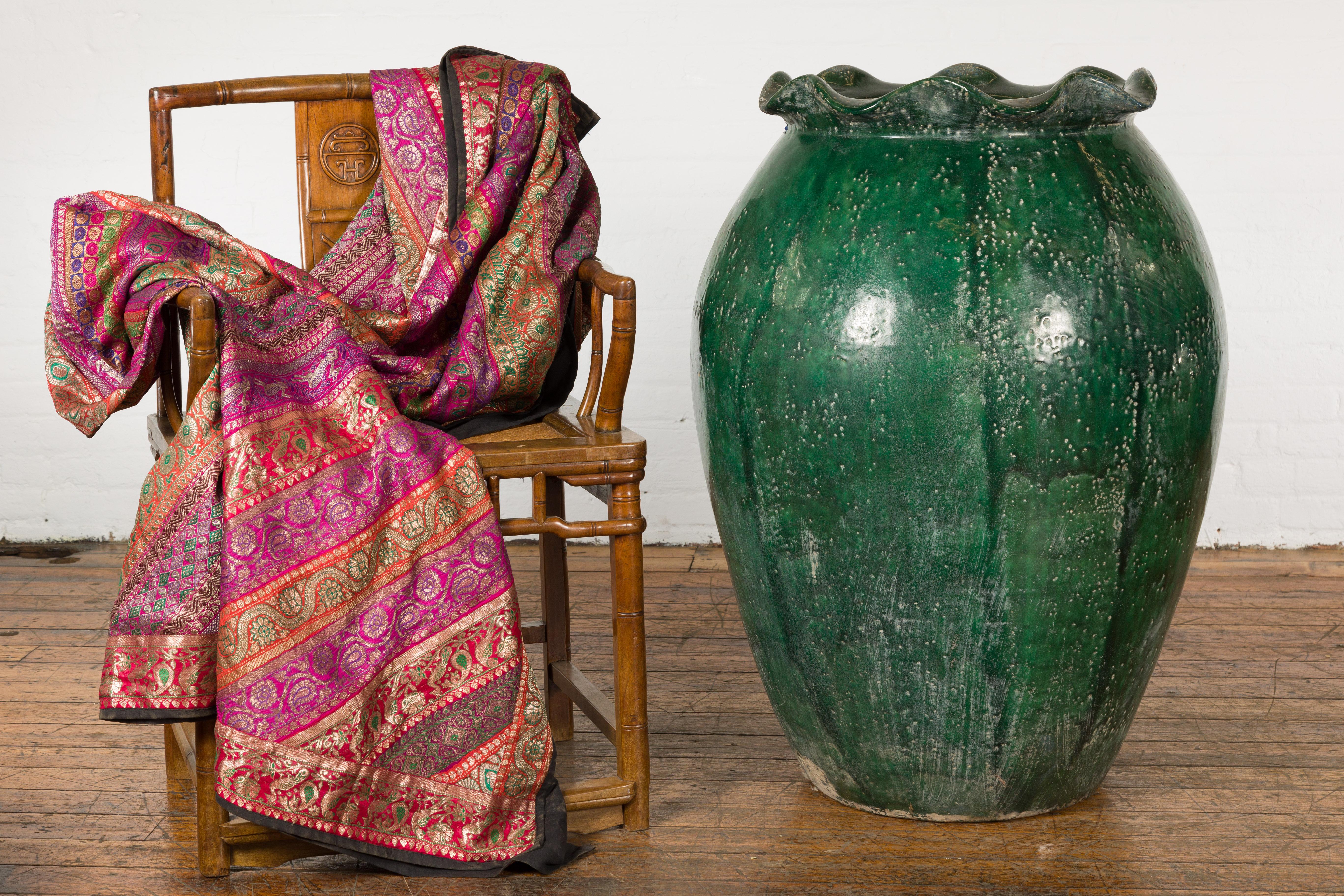 Large Antique Thai 19th Century Green Glazed Planter with Scalloped Lip In Good Condition For Sale In Yonkers, NY