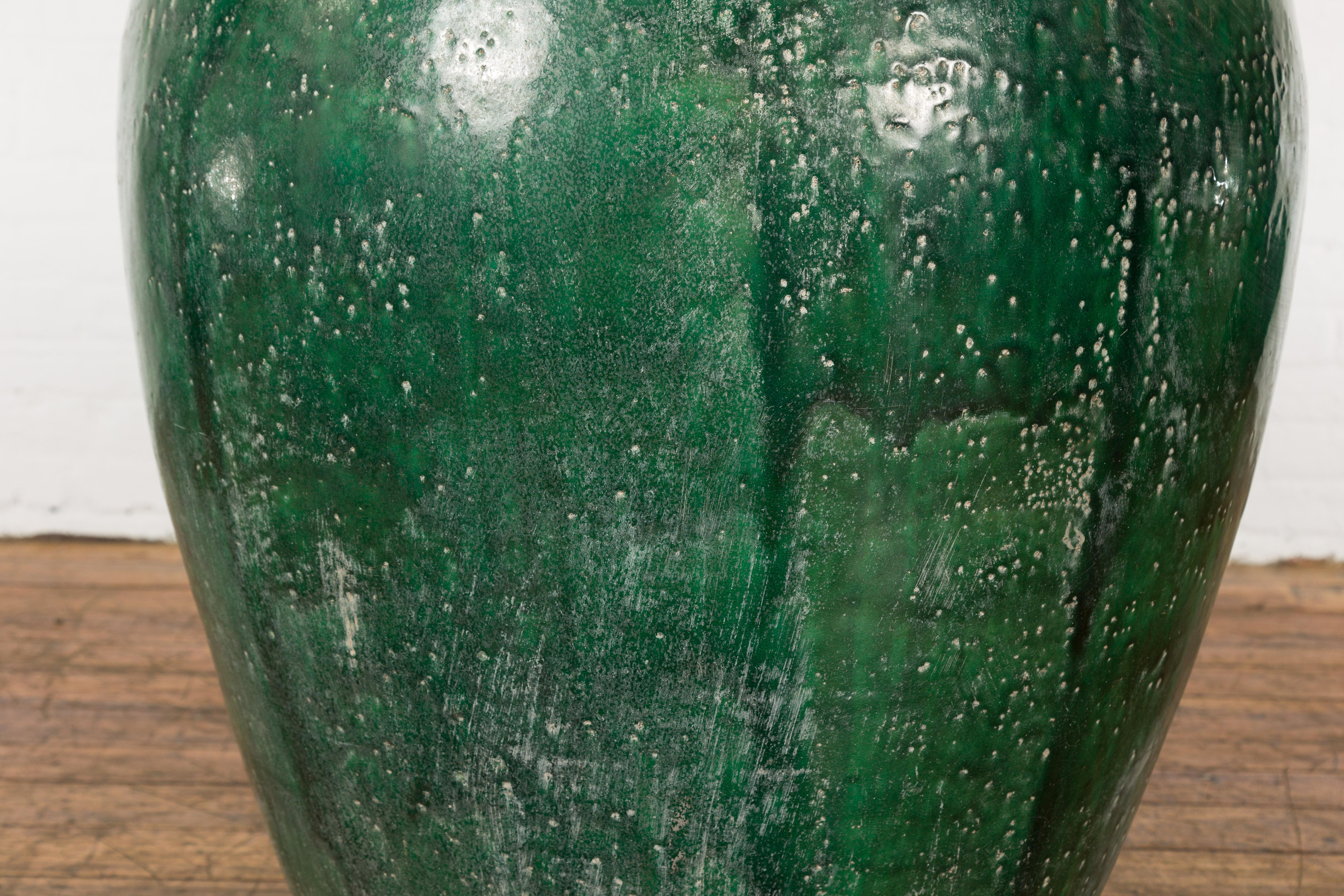 Large Antique Thai 19th Century Green Glazed Planter with Scalloped Lip For Sale 3