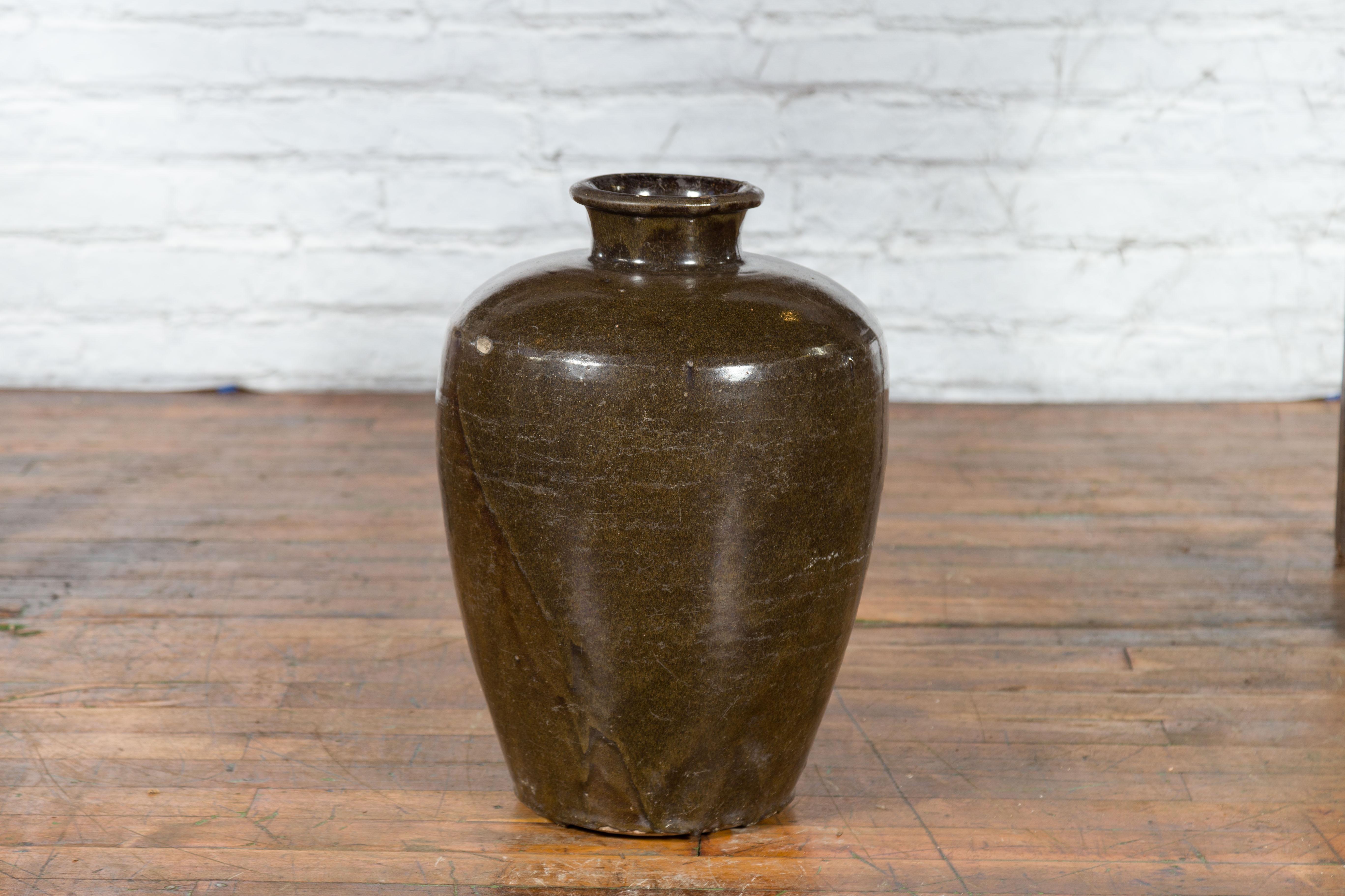 20th Century Large Antique Thai Monochrome Glazed Storage Jar with Tapering Lines For Sale