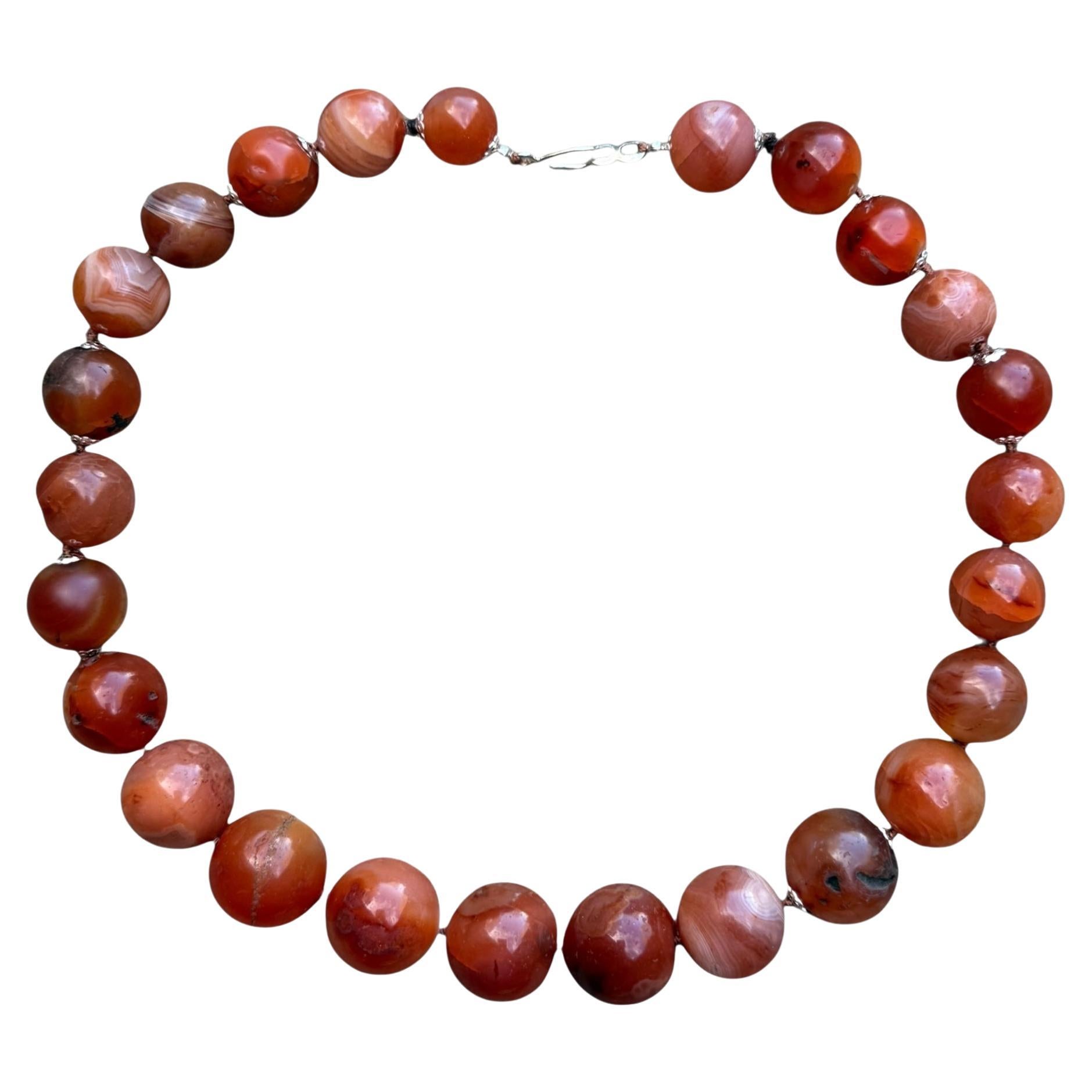 Grande collana antica di corniole tibetane dell'Himalaya, agata a bande tagliate a mano