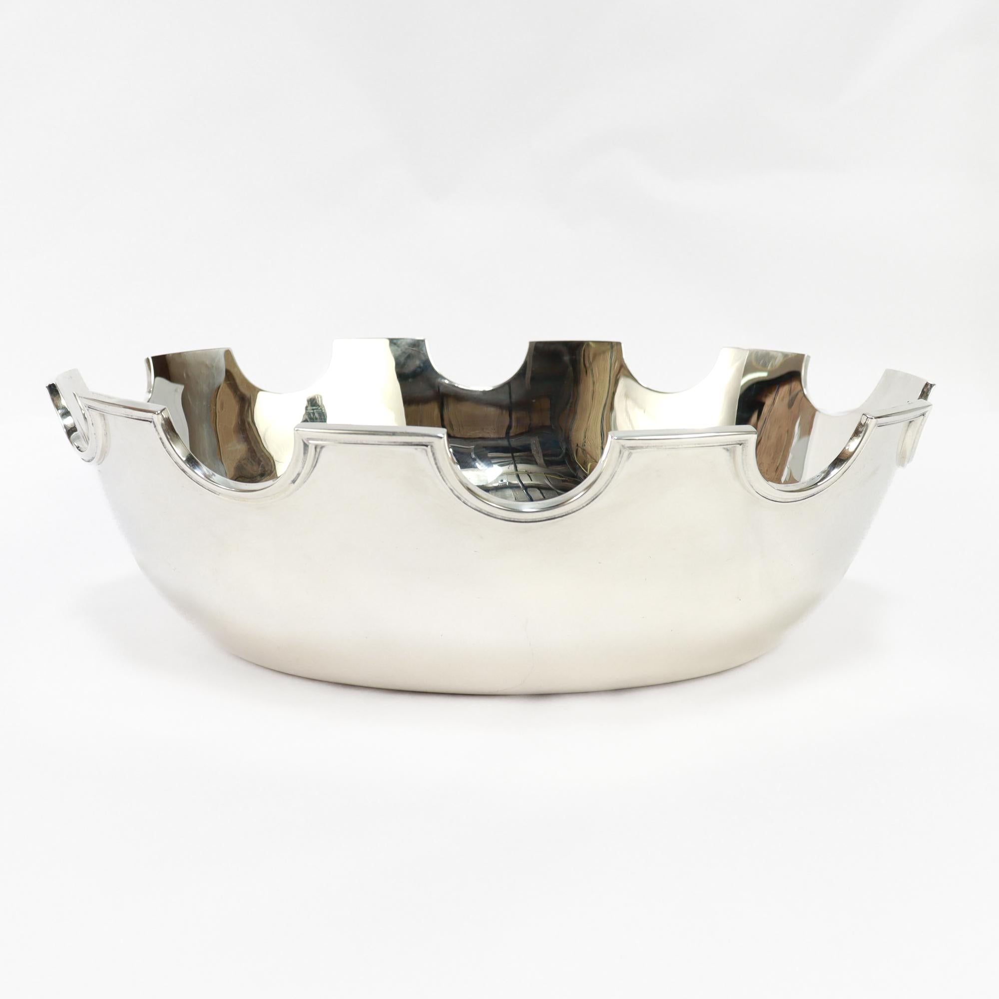 Grand modèle ancien de Tiffany & Co. Rince-bouche ou rince-vin en A Silver Bon état - En vente à Philadelphia, PA