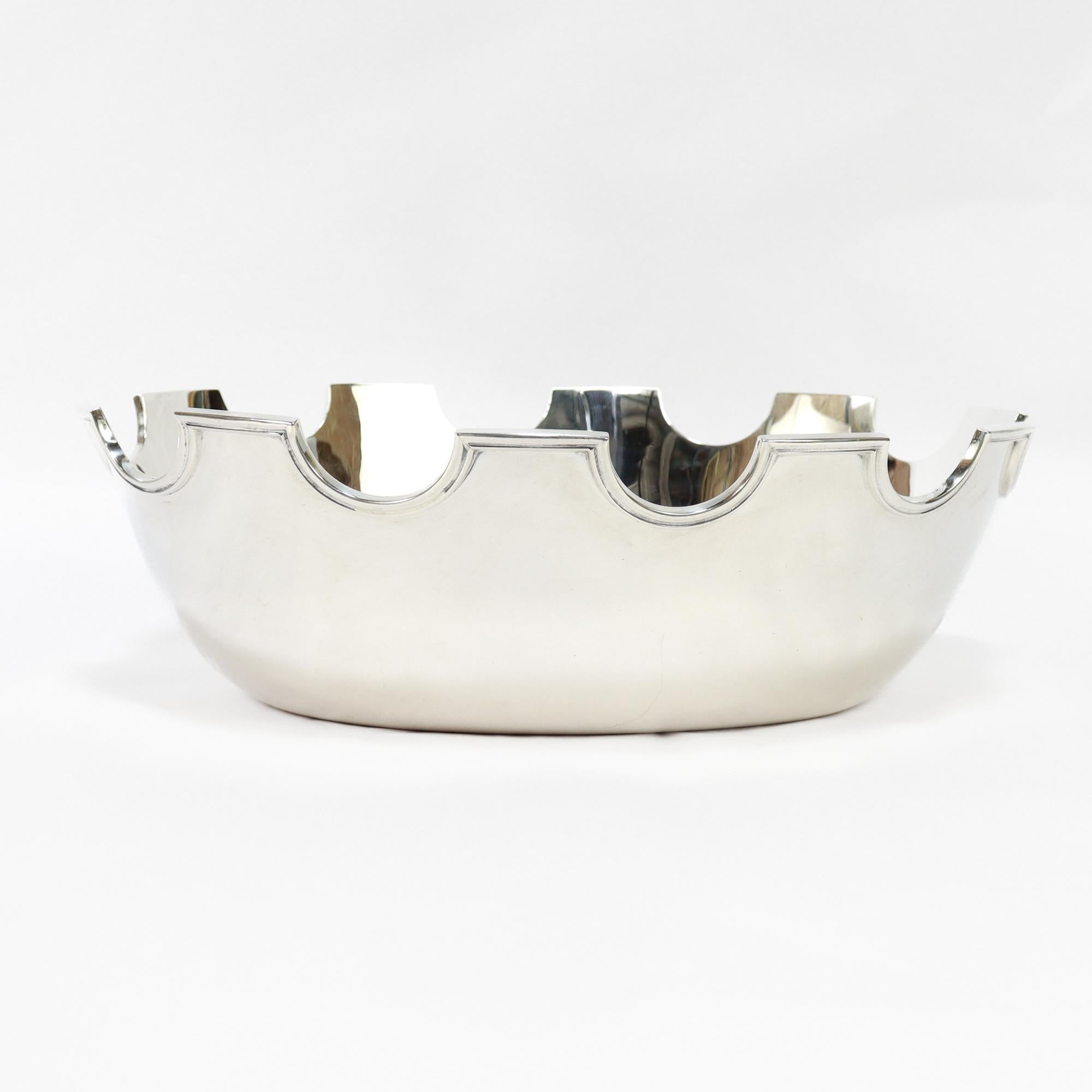 Argent sterling Grand modèle ancien de Tiffany & Co. Rince-bouche ou rince-vin en A Silver en vente