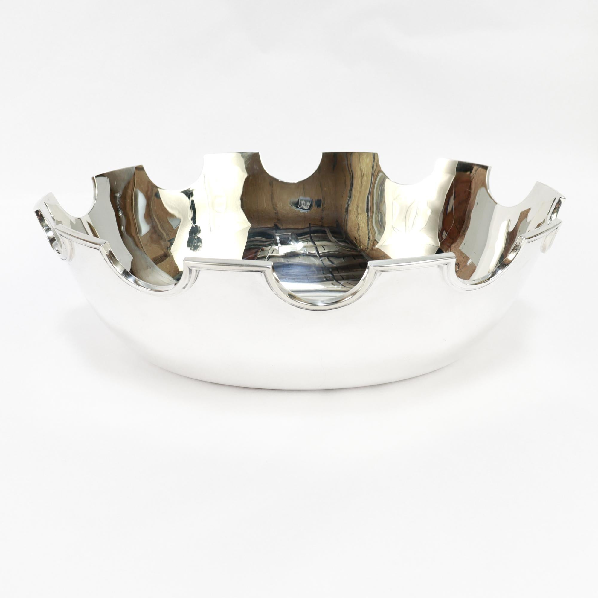 Grand modèle ancien de Tiffany & Co. Rince-bouche ou rince-vin en A Silver en vente 2