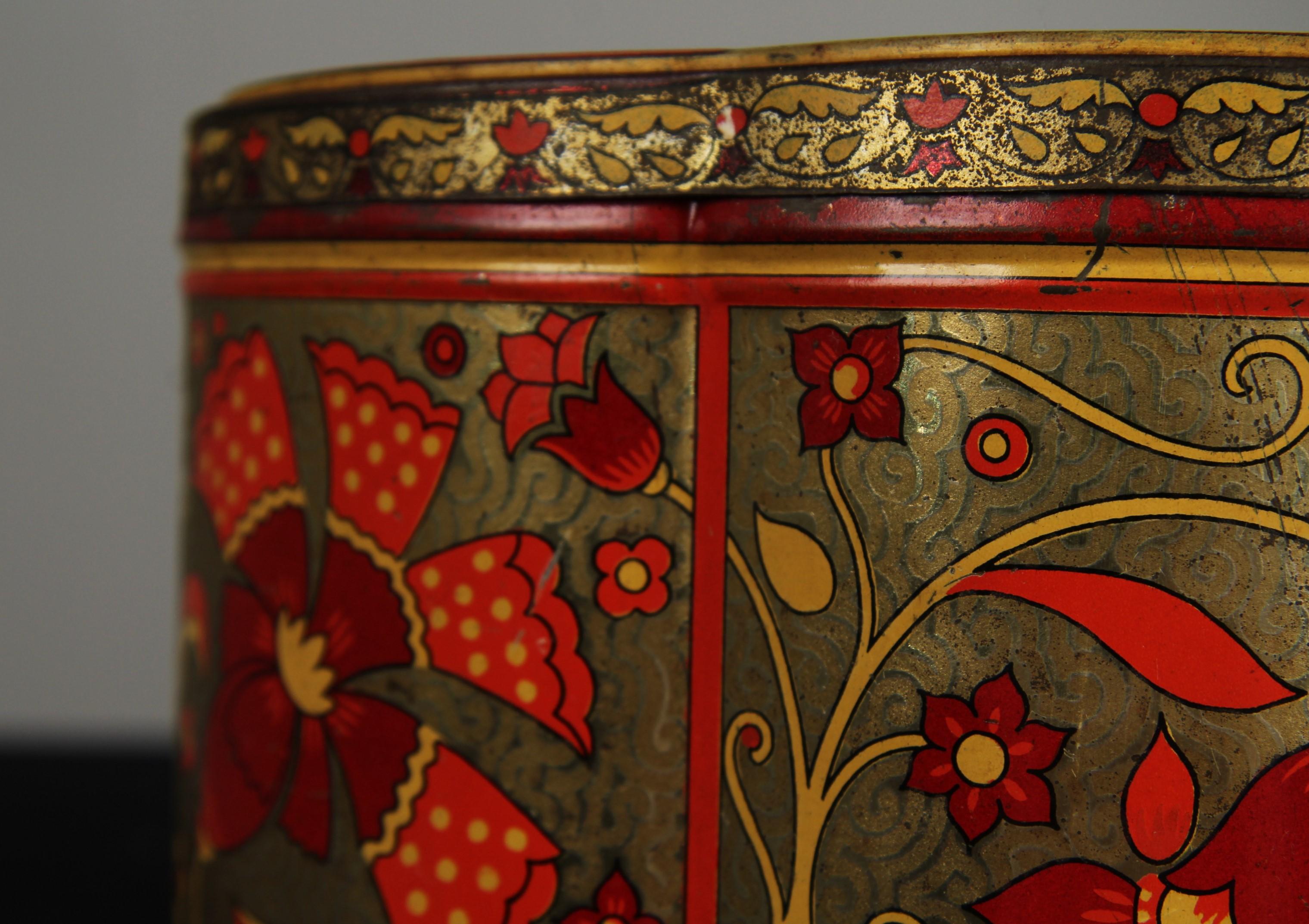 Gran caja de hojalata antigua, caja de hojalata para galletas con decoración de flores, Francia Francés en venta
