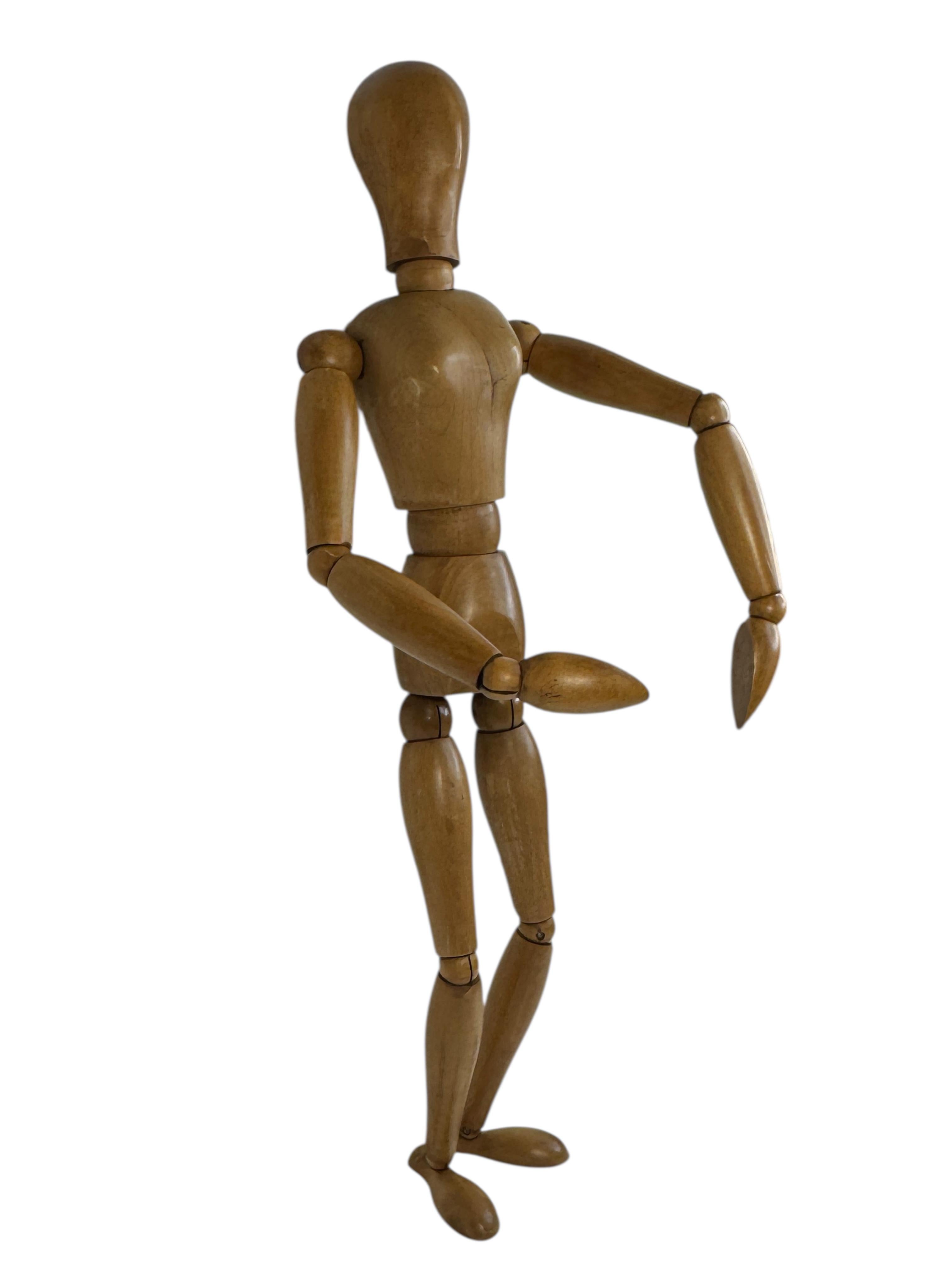 German Large Antique Traditional Wooden Artist Mannequin Model, Italy 1900s For Sale