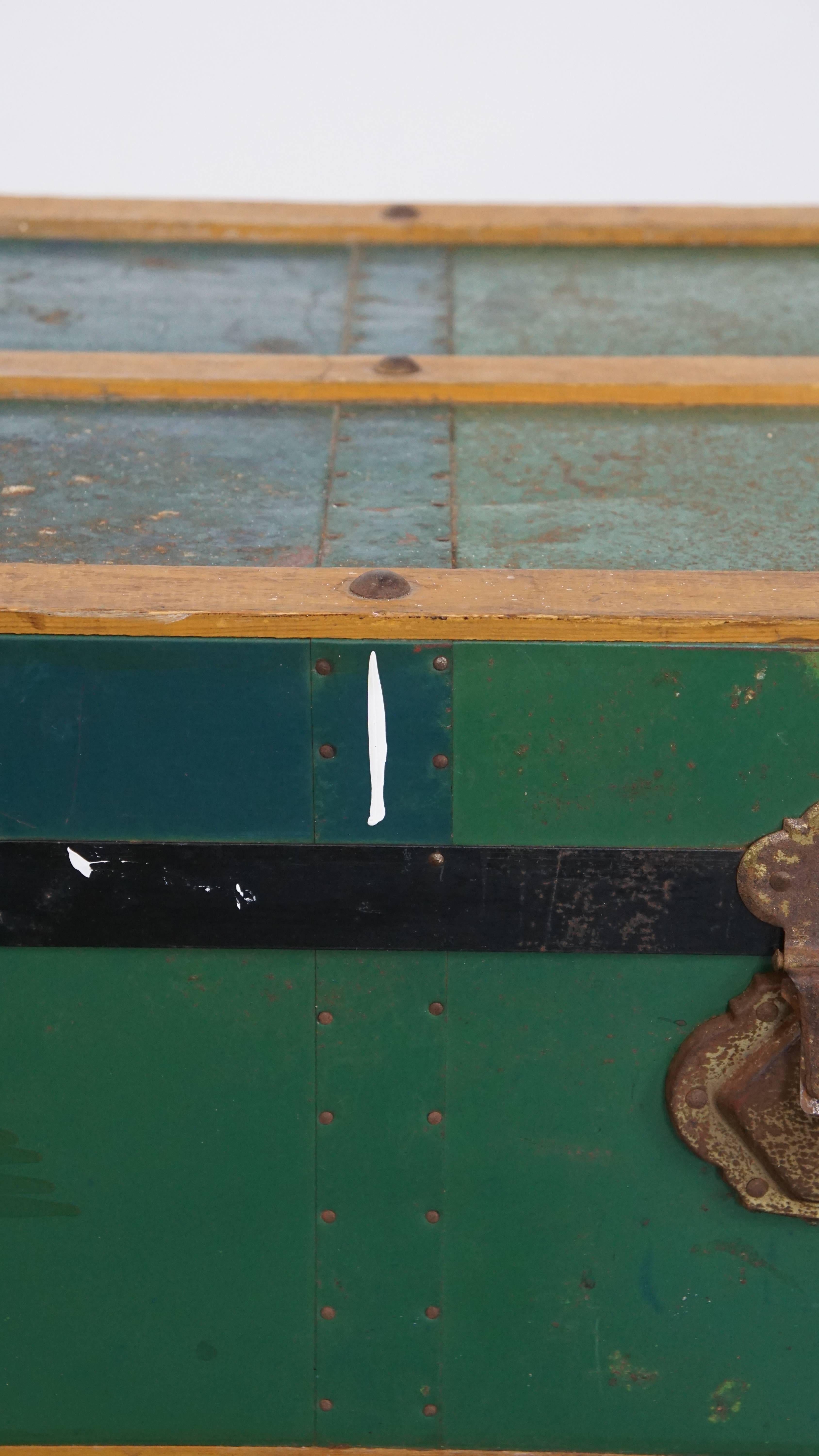 Large Antique Travel Trunk / Coffee Table from the Early 1900s with Handles For Sale 5