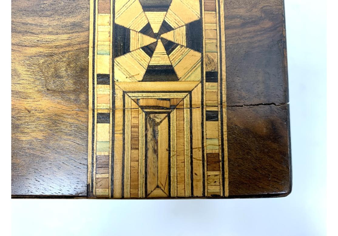 Gran caja antigua de Tunbridge Ware con tapa en venta 3
