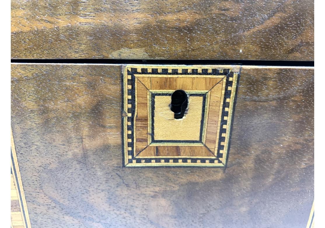 Gran caja antigua de Tunbridge Ware con tapa en venta 4