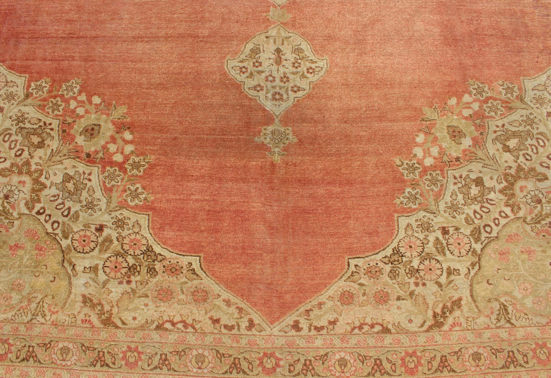 Large Antique Turkish Sivas Rug with Medallion Design in Pink Red & Yellow Green For Sale 10