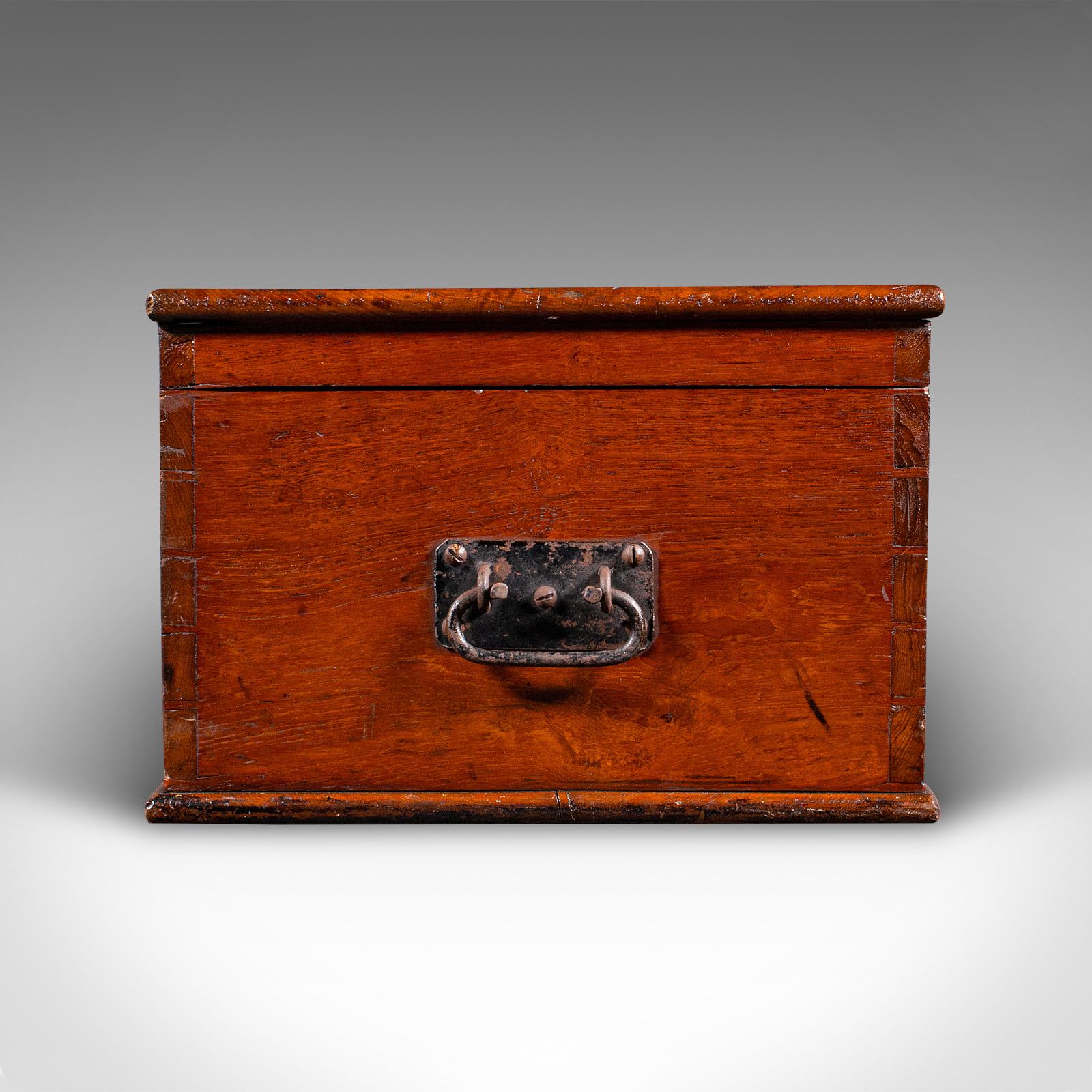 Large Antique Under Bed Storage Chest, English, Walnut, Country House, Victorian In Good Condition In Hele, Devon, GB