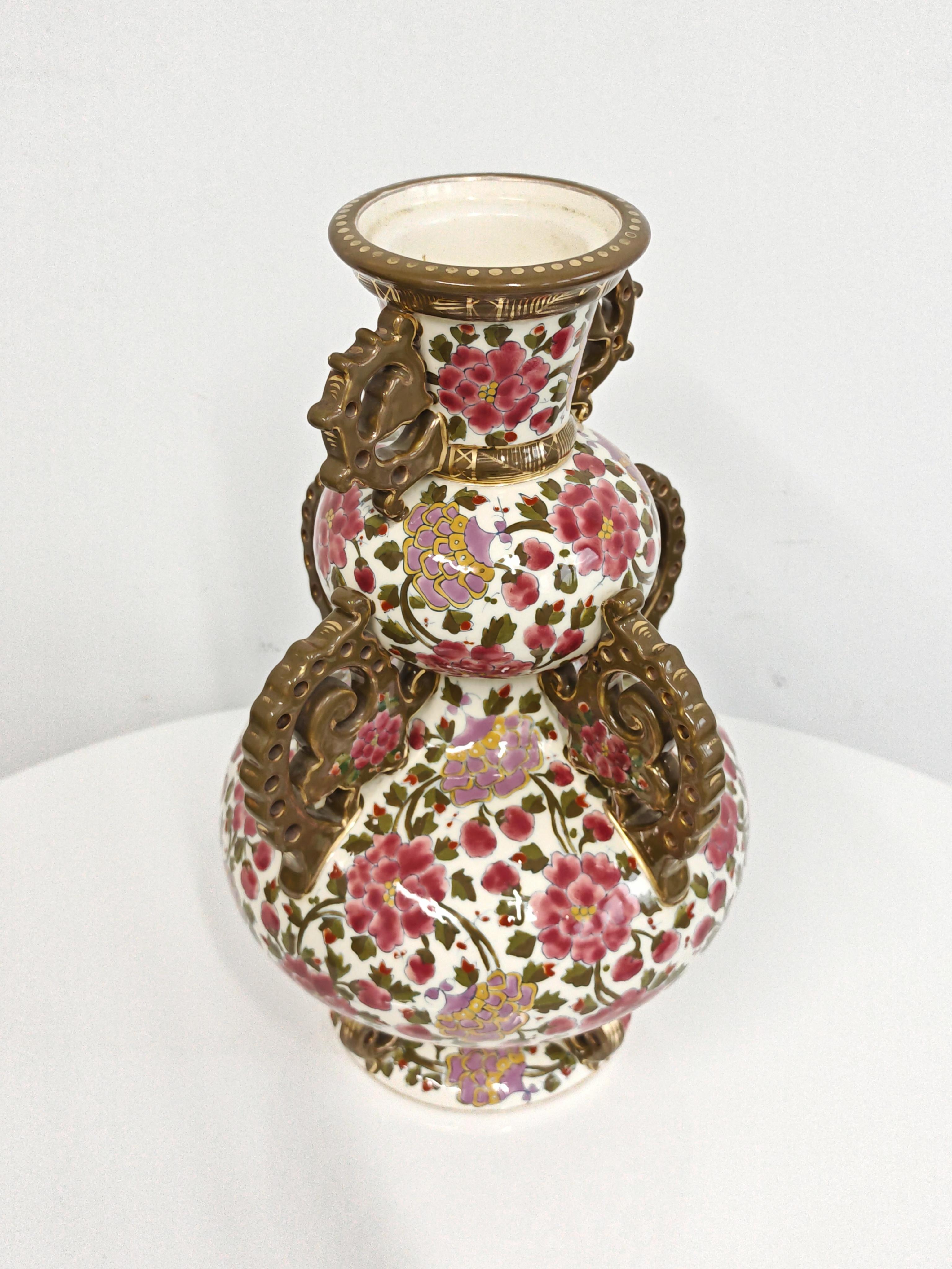 Grande vaso antico di Fischer Budapest, Ungheria, XIX secolo in vendita 1