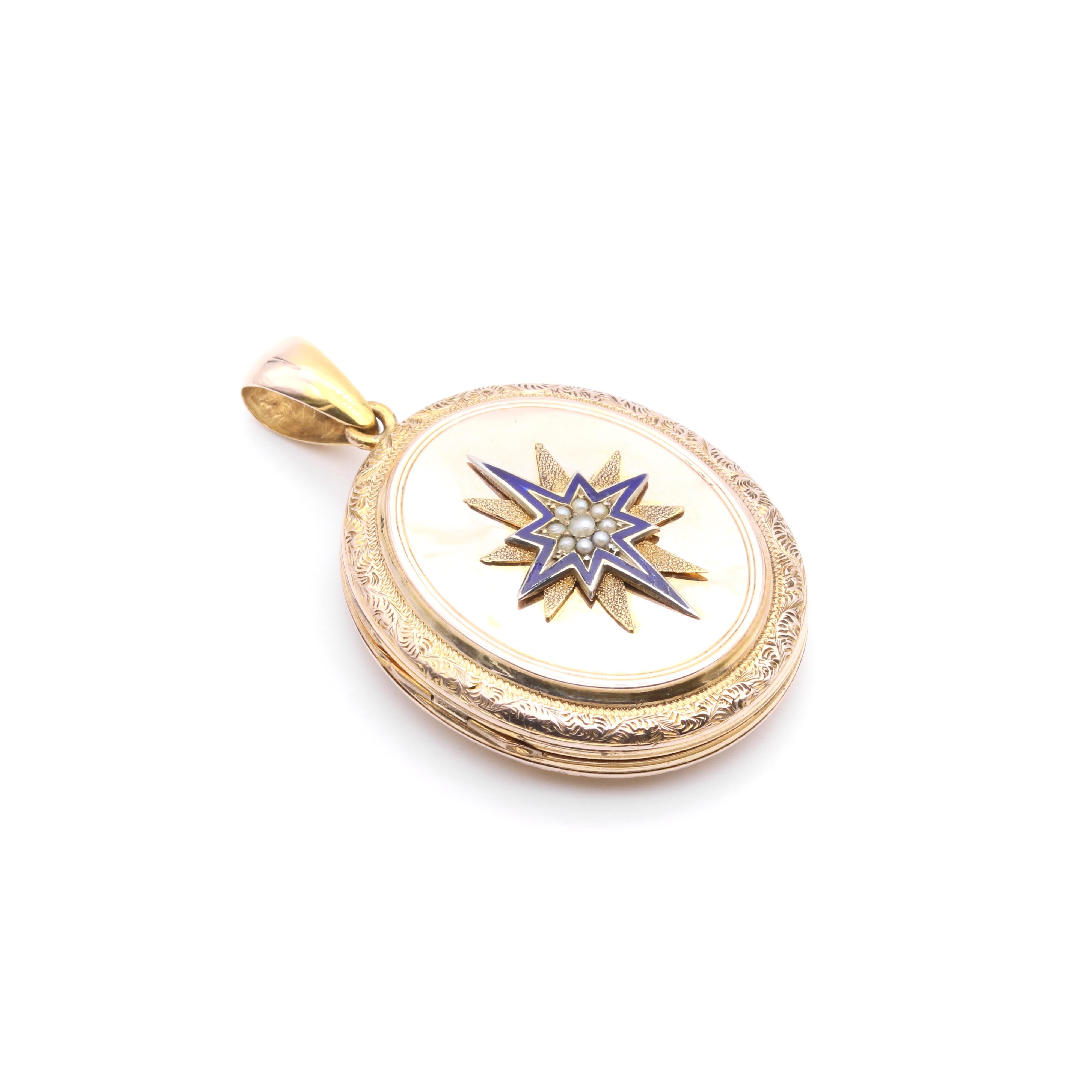 Taglio rotondo Grande medaglione ovale antico vittoriano in oro 9K con perle e smalto blu inciso a stella in vendita