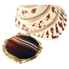 Large Antique Victorian Banded Agate Brooch c1890s Gold Gilt Good Condition