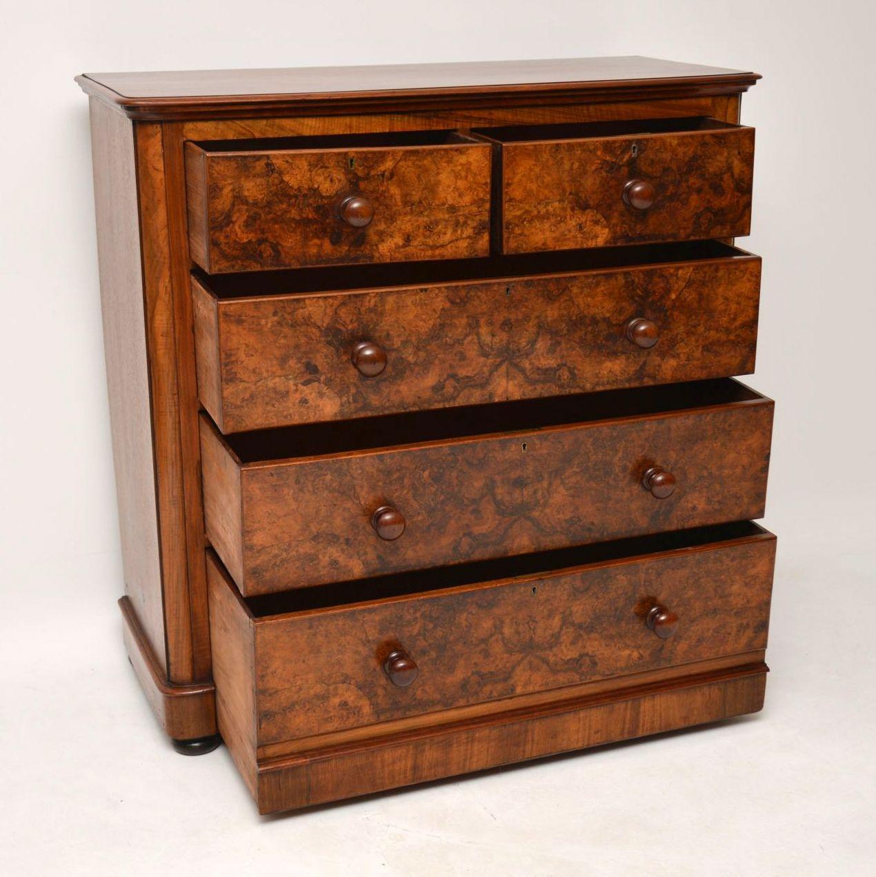 Large Antique Victorian Burr Walnut Chest of Drawers In Good Condition In London, GB