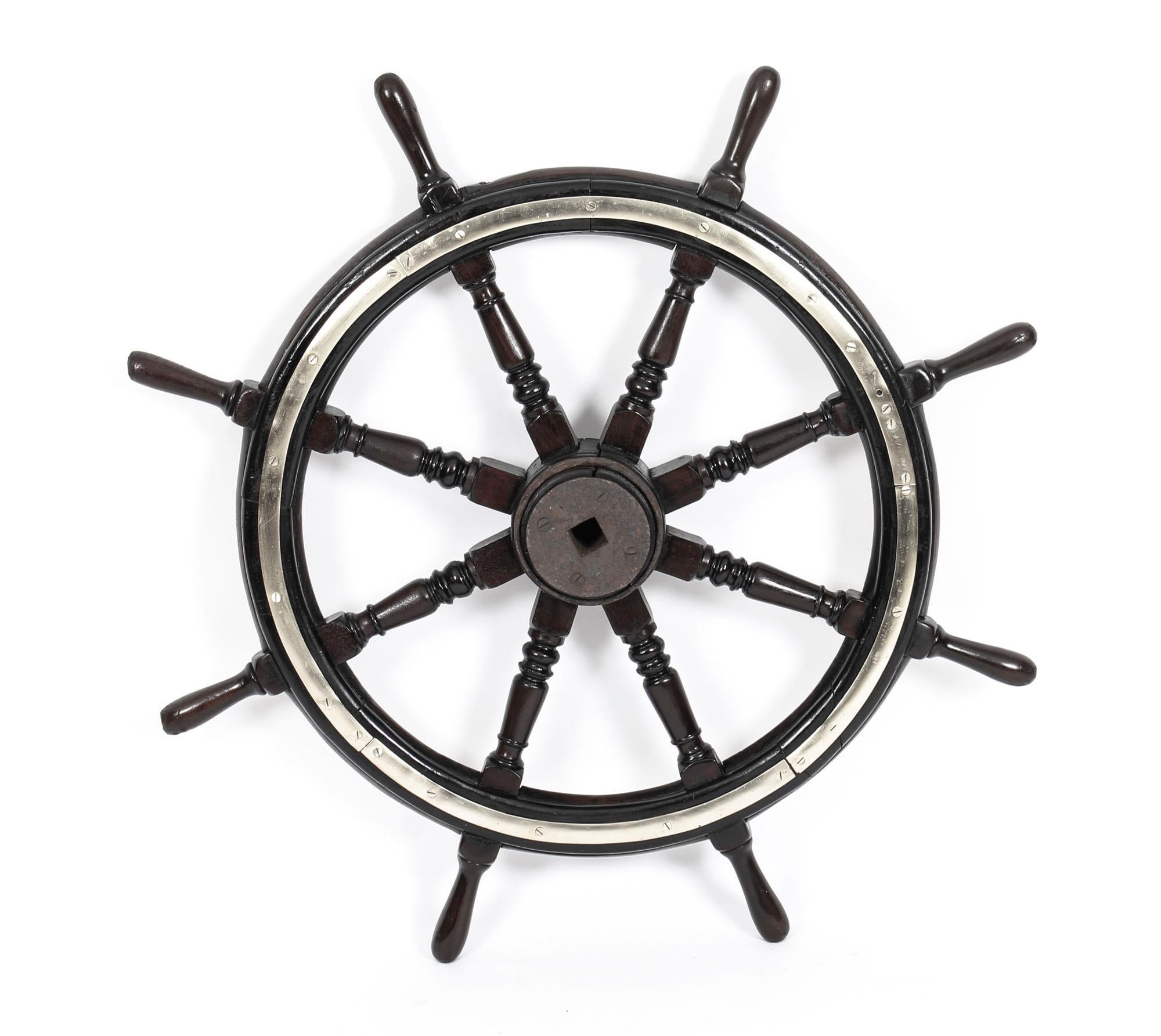 Mid-19th Century Antique Victorian Eight Spoke Mahogany and Brass Ships Wheel, 19th Century