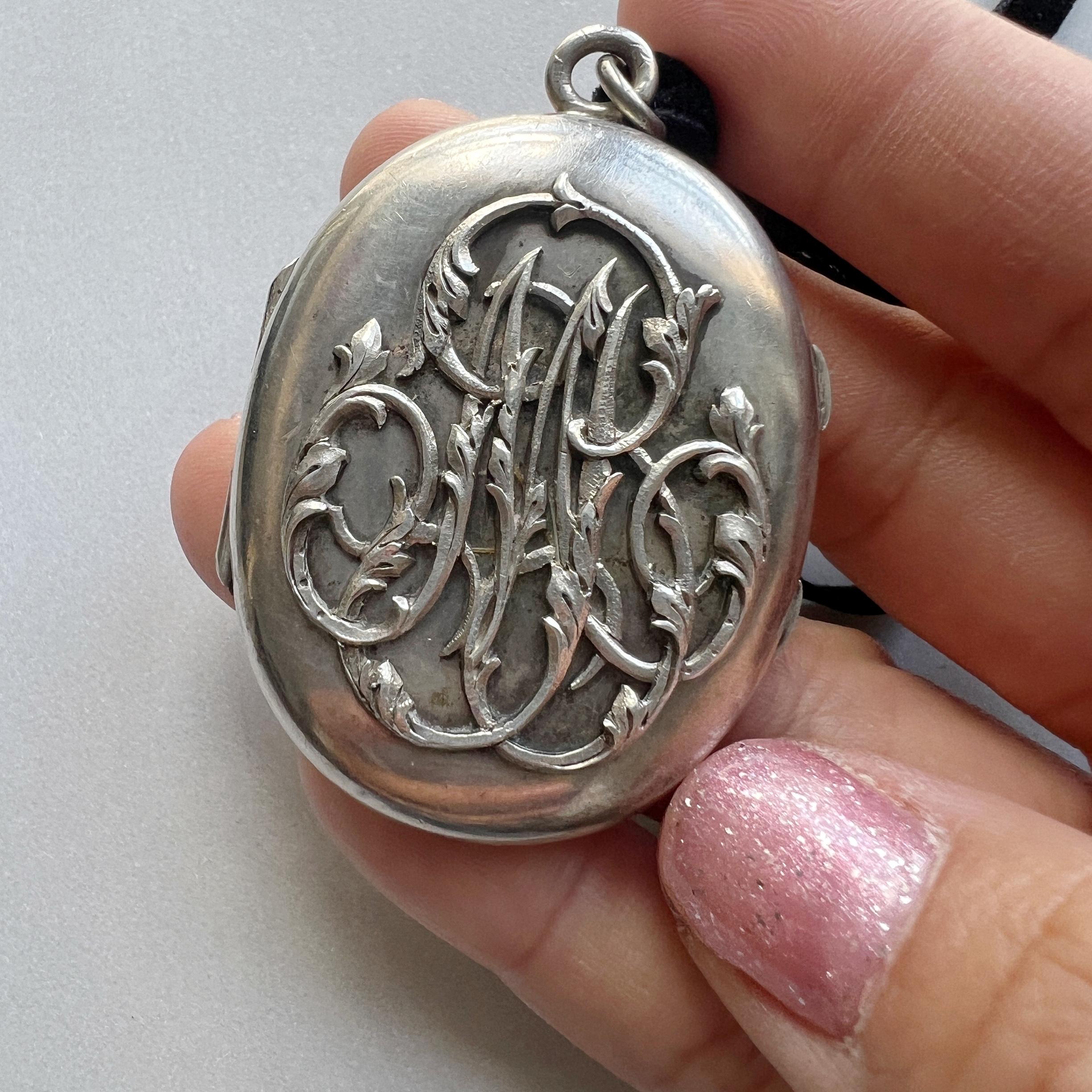 Women's or Men's Large antique Victorian era silver photo locket with “M” letter monogram
