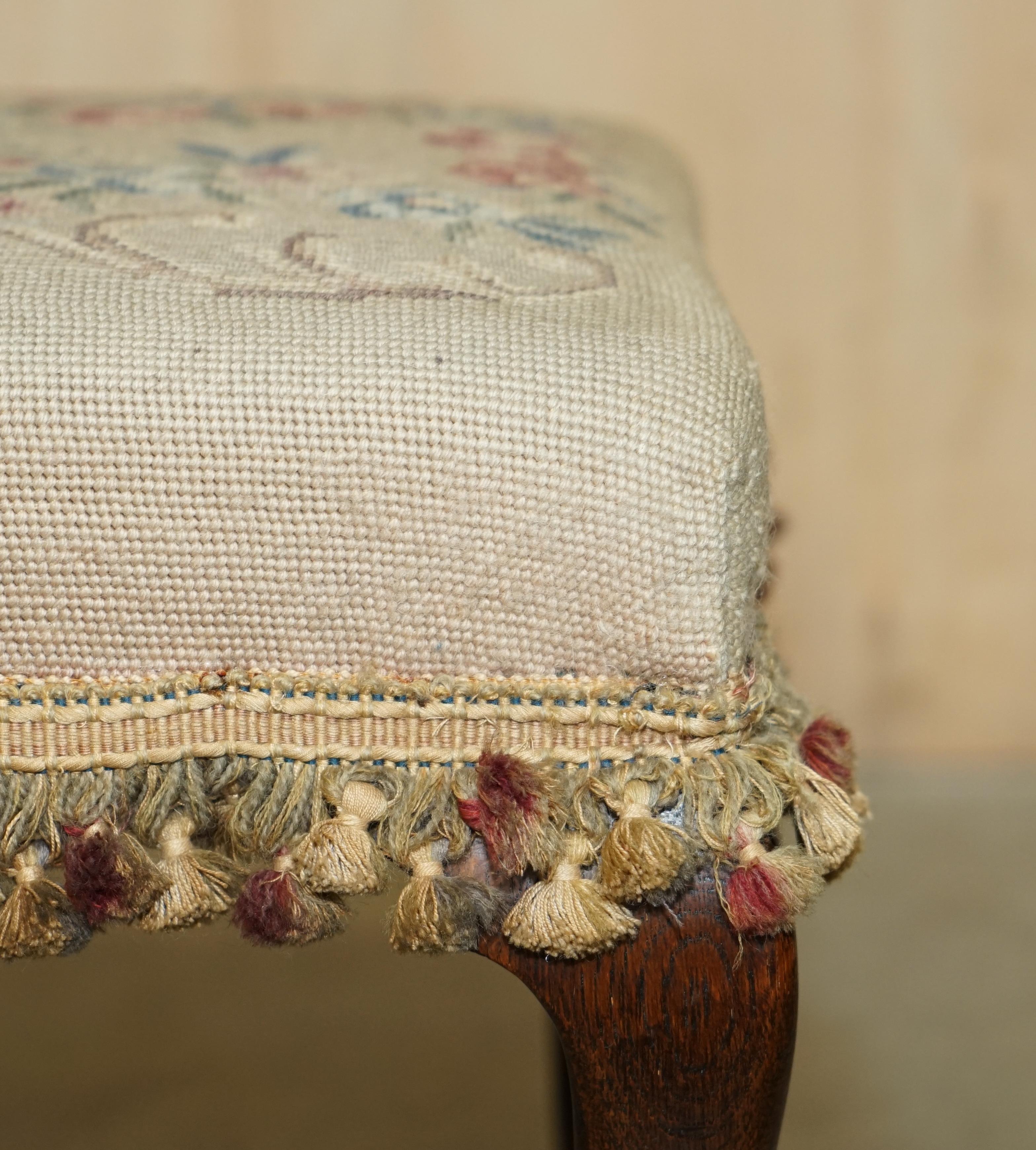 Large Antique Victorian Oak Cabriole Legged Footstool Embroidered Upholstery For Sale 3