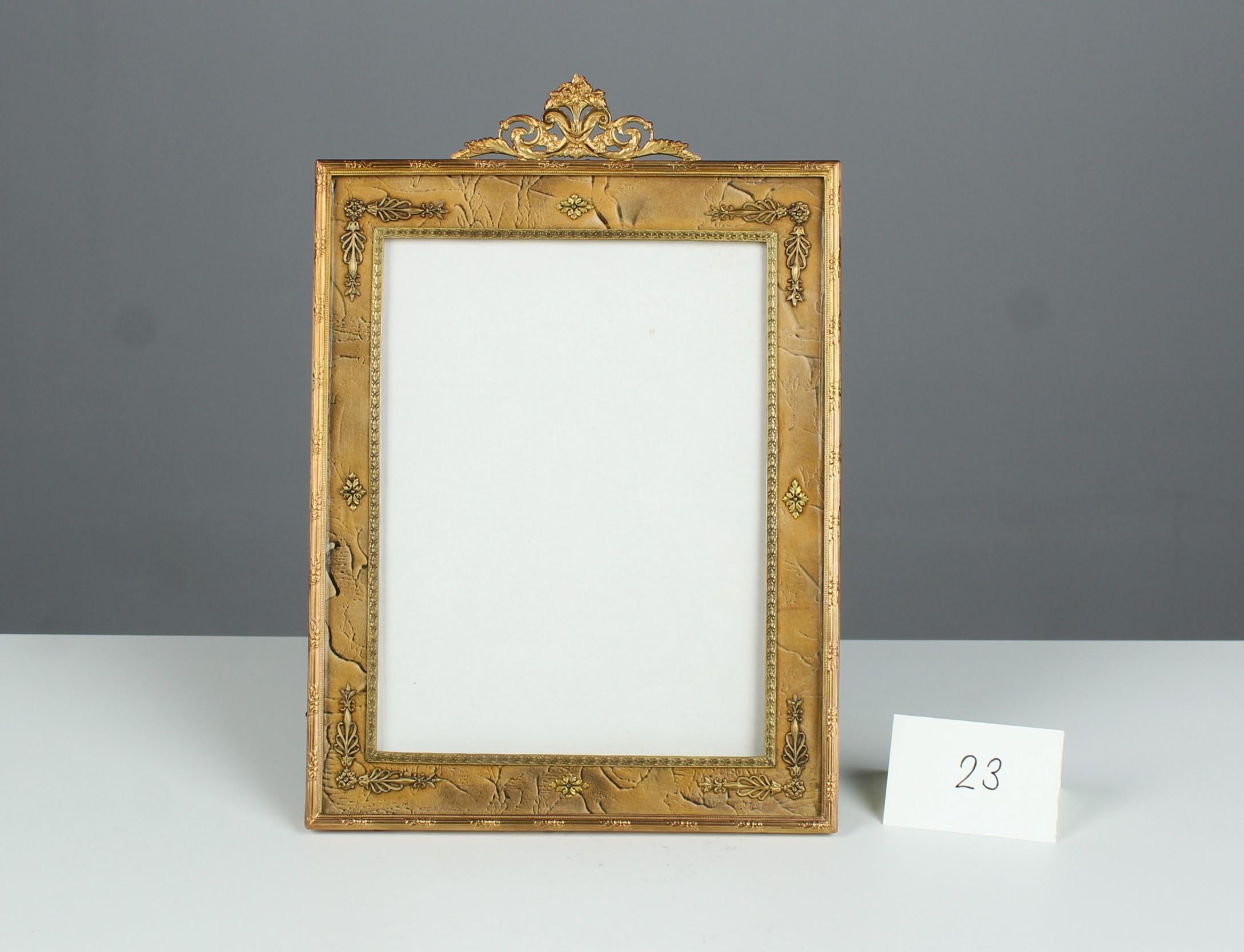 Large Antique Victorian Picture Frame, Brass, France, 1890s, 16 x 22 cm For Sale 4