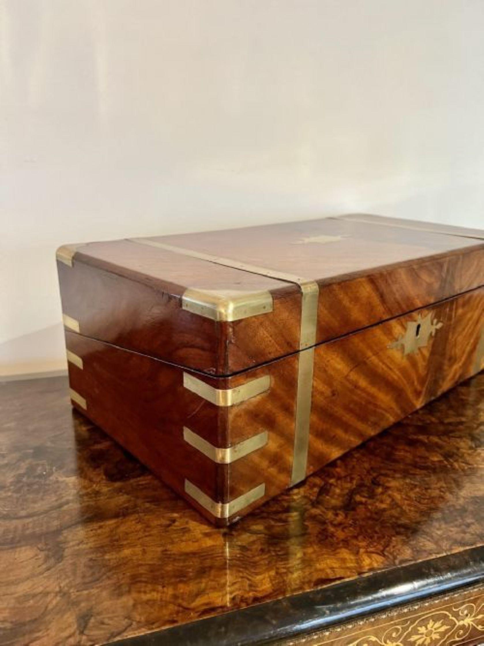 Large antique Victorian quality burr walnut and brass bound writing box In Good Condition For Sale In Ipswich, GB