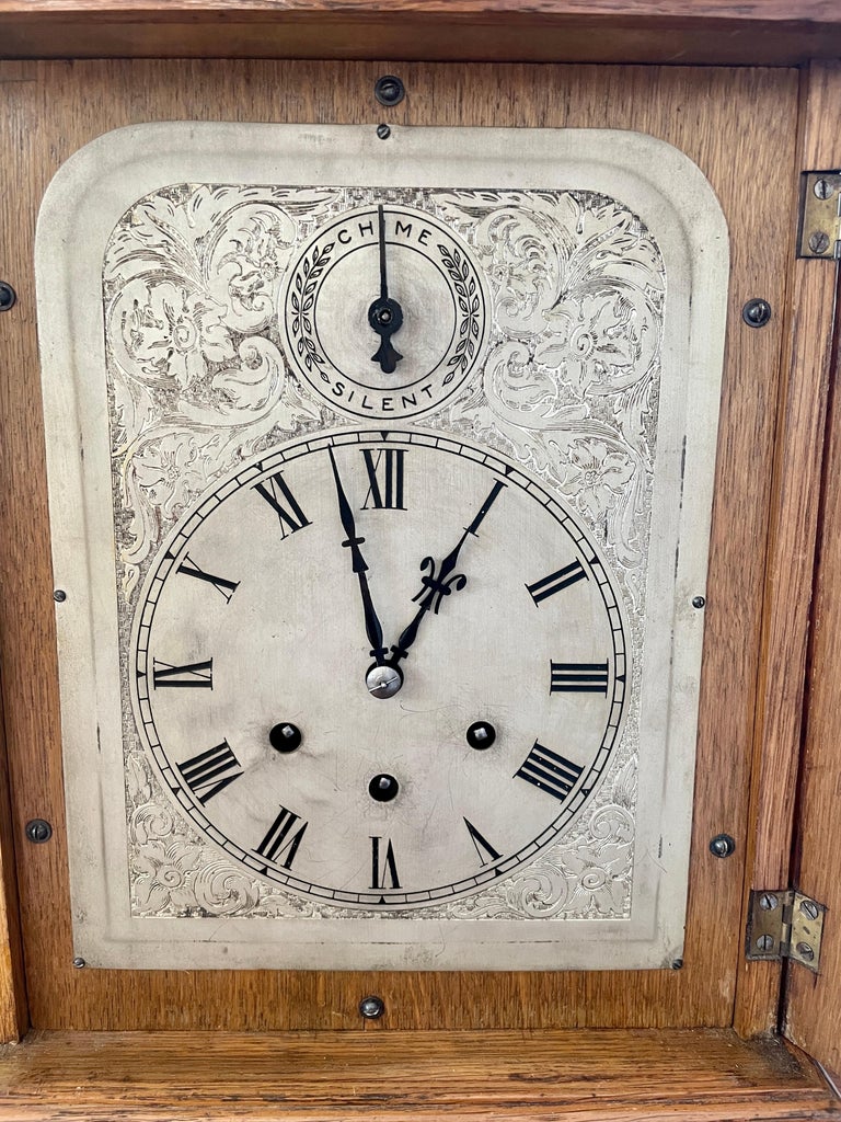 Large Antique Victorian Quality Carved Oak Bracket Clock For Sale at