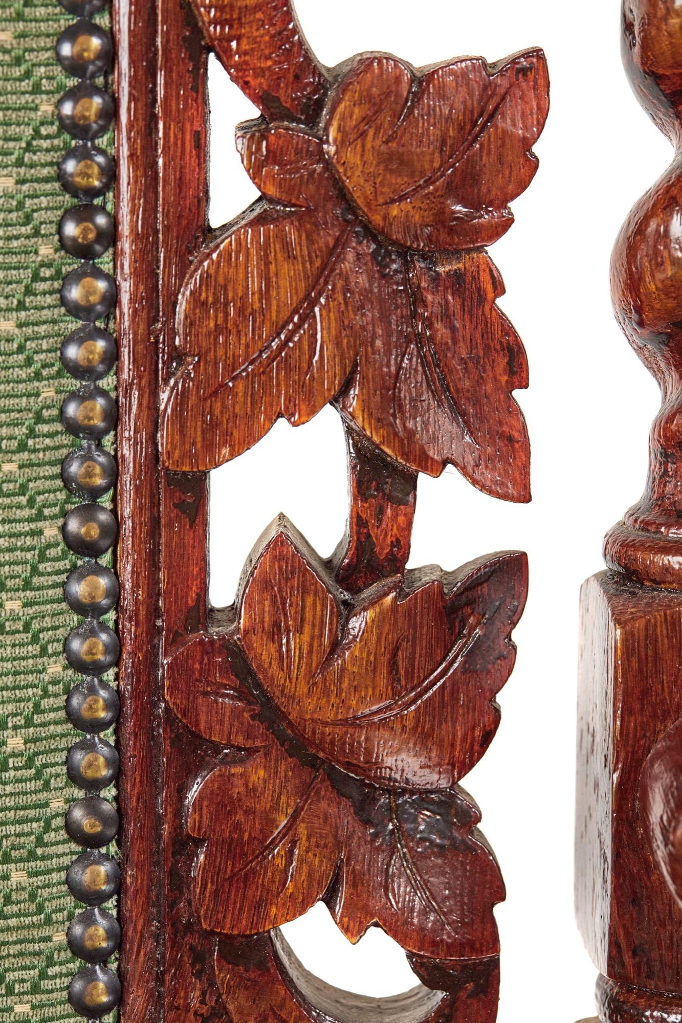 Großer antiker Thronsessel aus geschnitzter Eiche in viktorianischer Qualität im Zustand „Gut“ im Angebot in Suffolk, GB