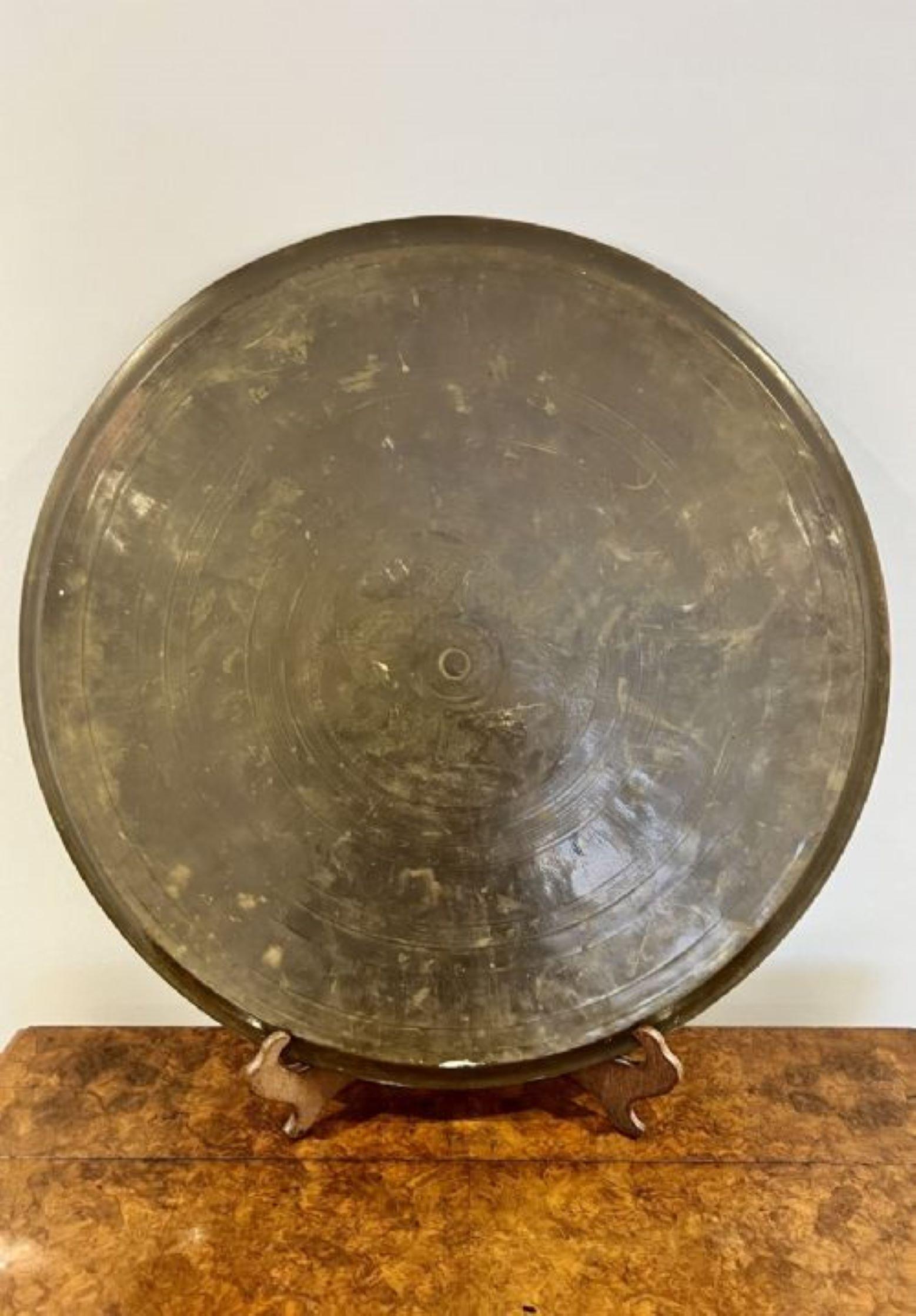 19th Century Large antique Victorian quality engraved circular mixed metal tray For Sale