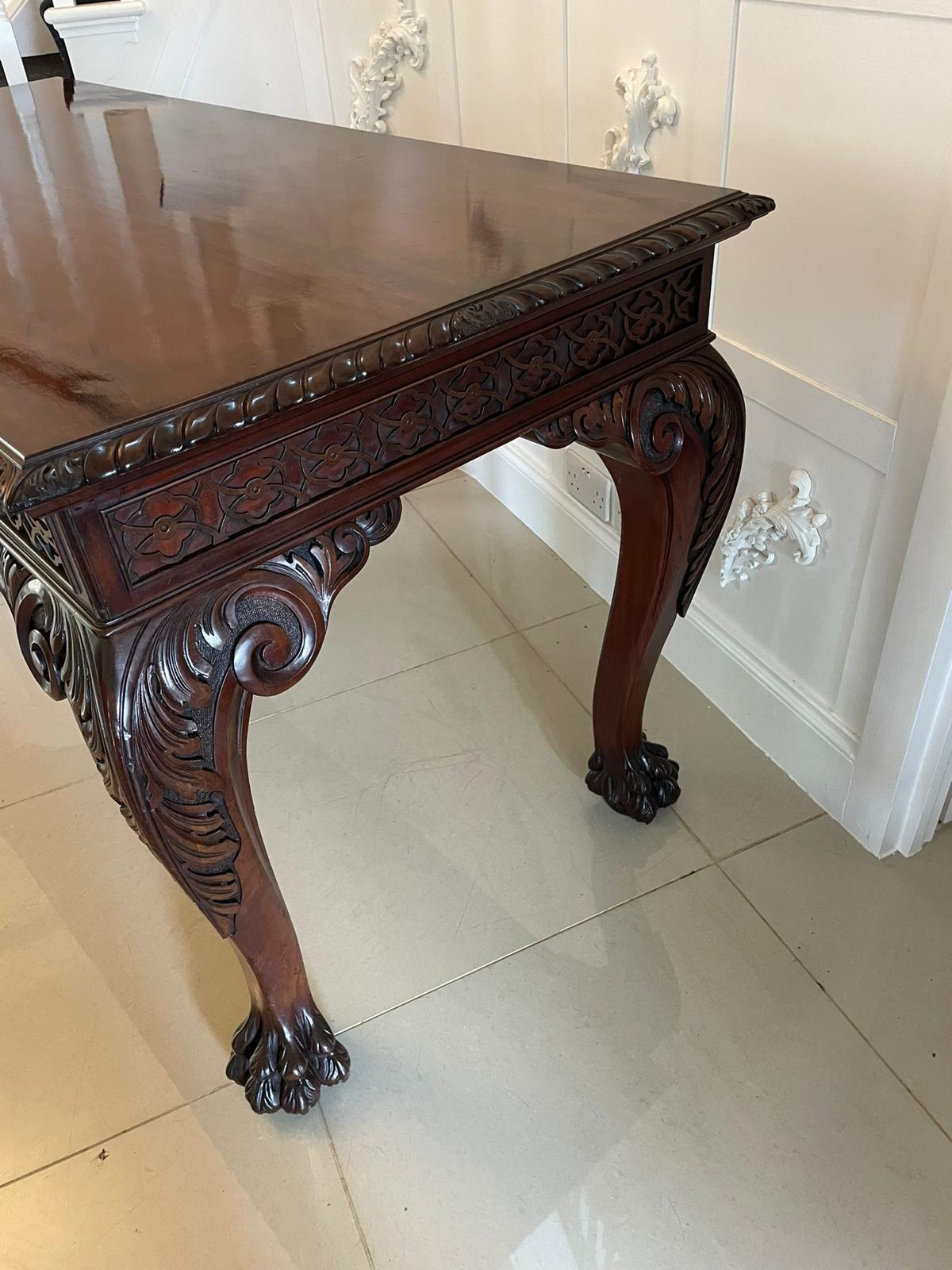 Large Antique Victorian Quality Freestanding Carved Mahogany Centre Table In Good Condition For Sale In Suffolk, GB