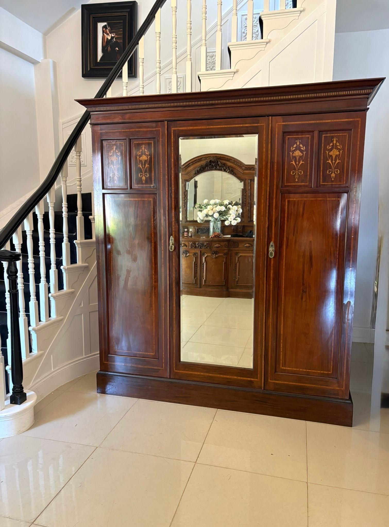 Large Antique Victorian Quality Inlaid Figured Mahogany 3 Door Wardrobe For Sale 4