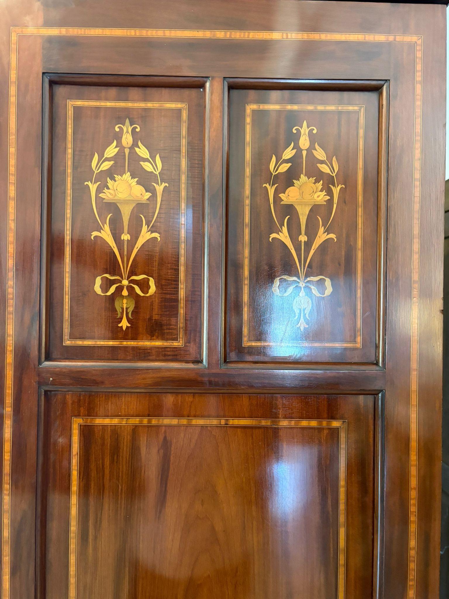 Large Antique Victorian Quality Inlaid Figured Mahogany 3 Door Wardrobe For Sale 1