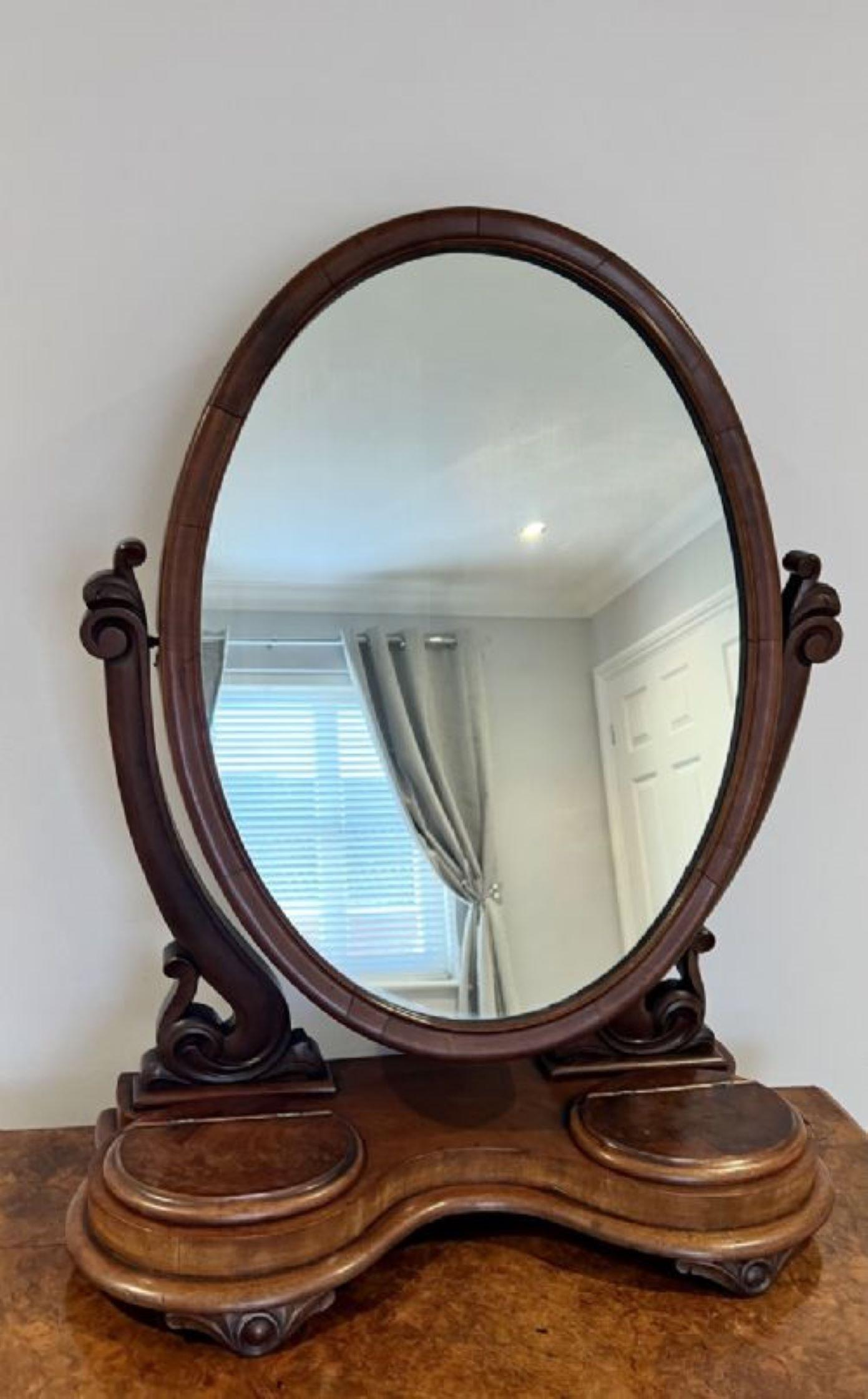 Large antique Victorian quality walnut dressing mirror  In Good Condition For Sale In Ipswich, GB