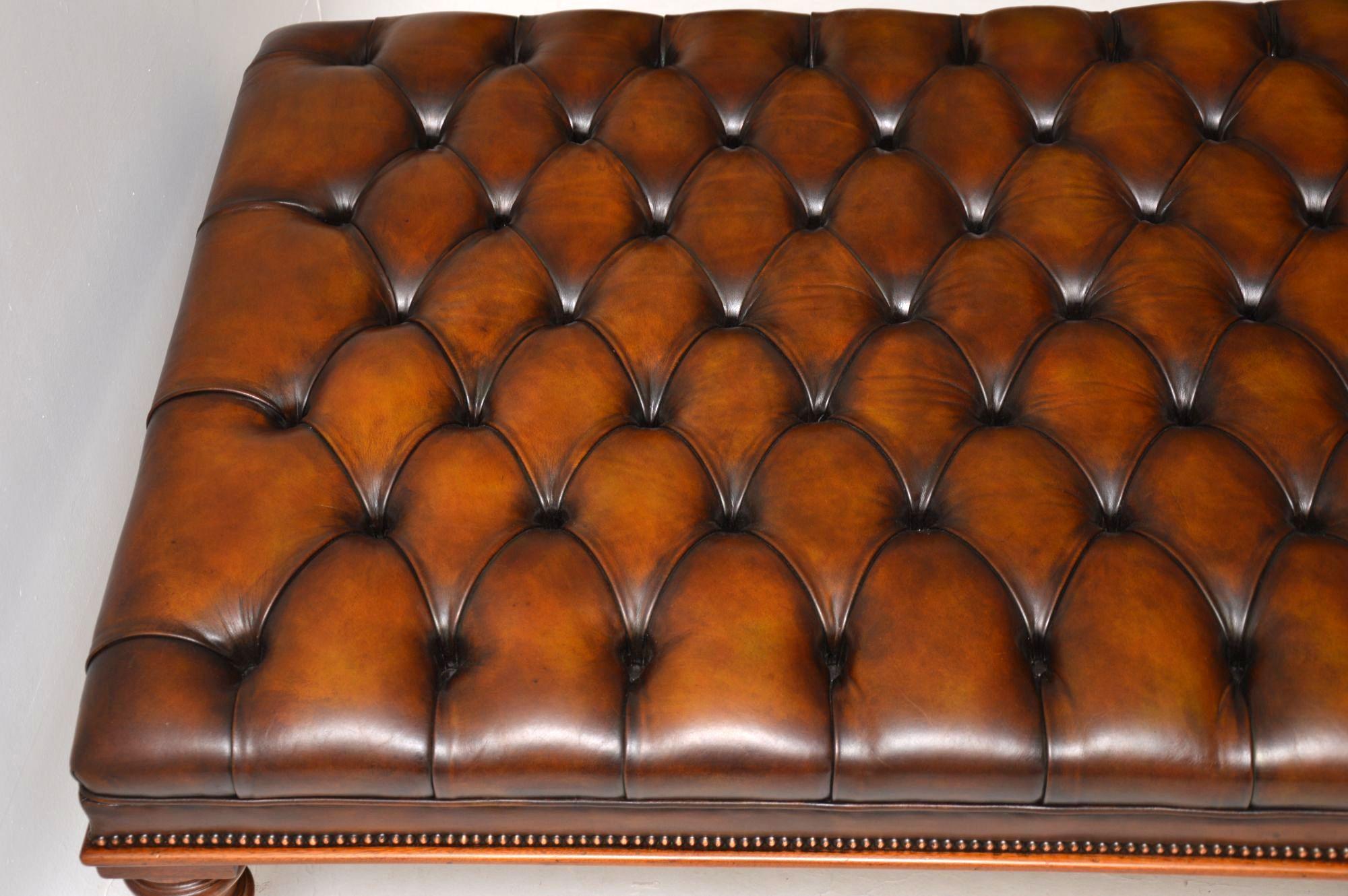 Large Antique Victorian Style Leather and Mahogany Stool / Coffee Table In Good Condition In London, GB