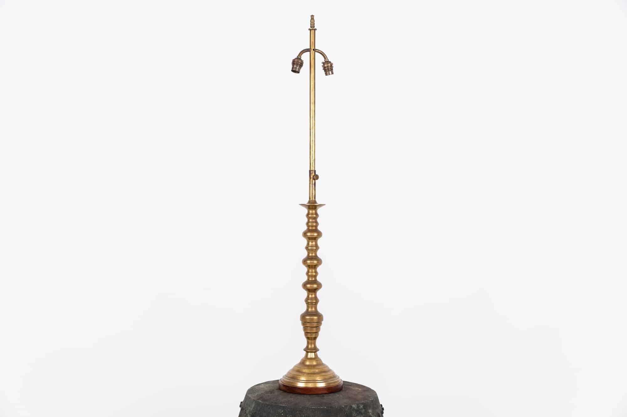 20th Century Large Antique Vintage Industrial Brass Turned Column Desk Table Lamp, circa 1900 For Sale