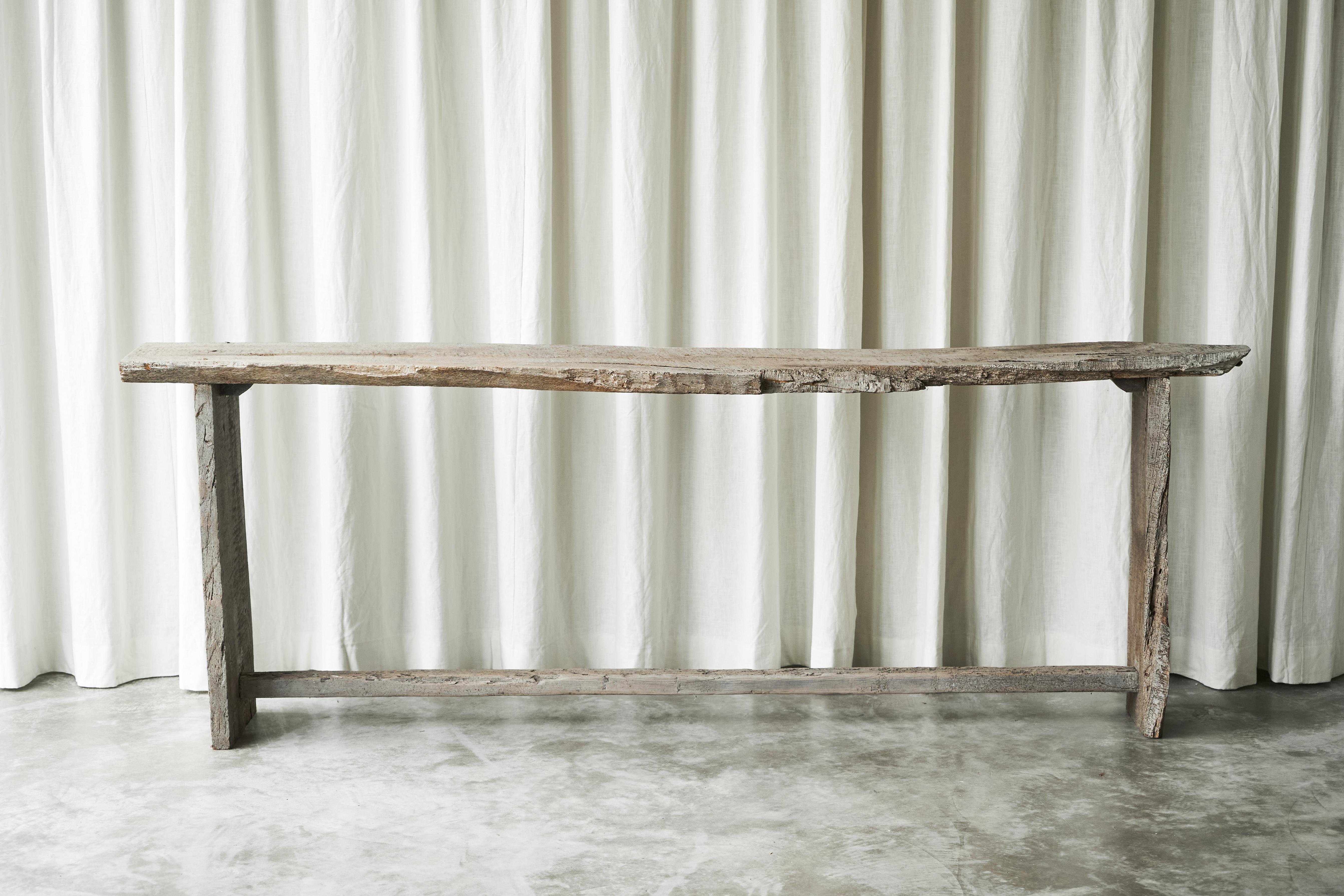 Européen Grande table console ancienne Wabi Sabi 19ème siècle en vente