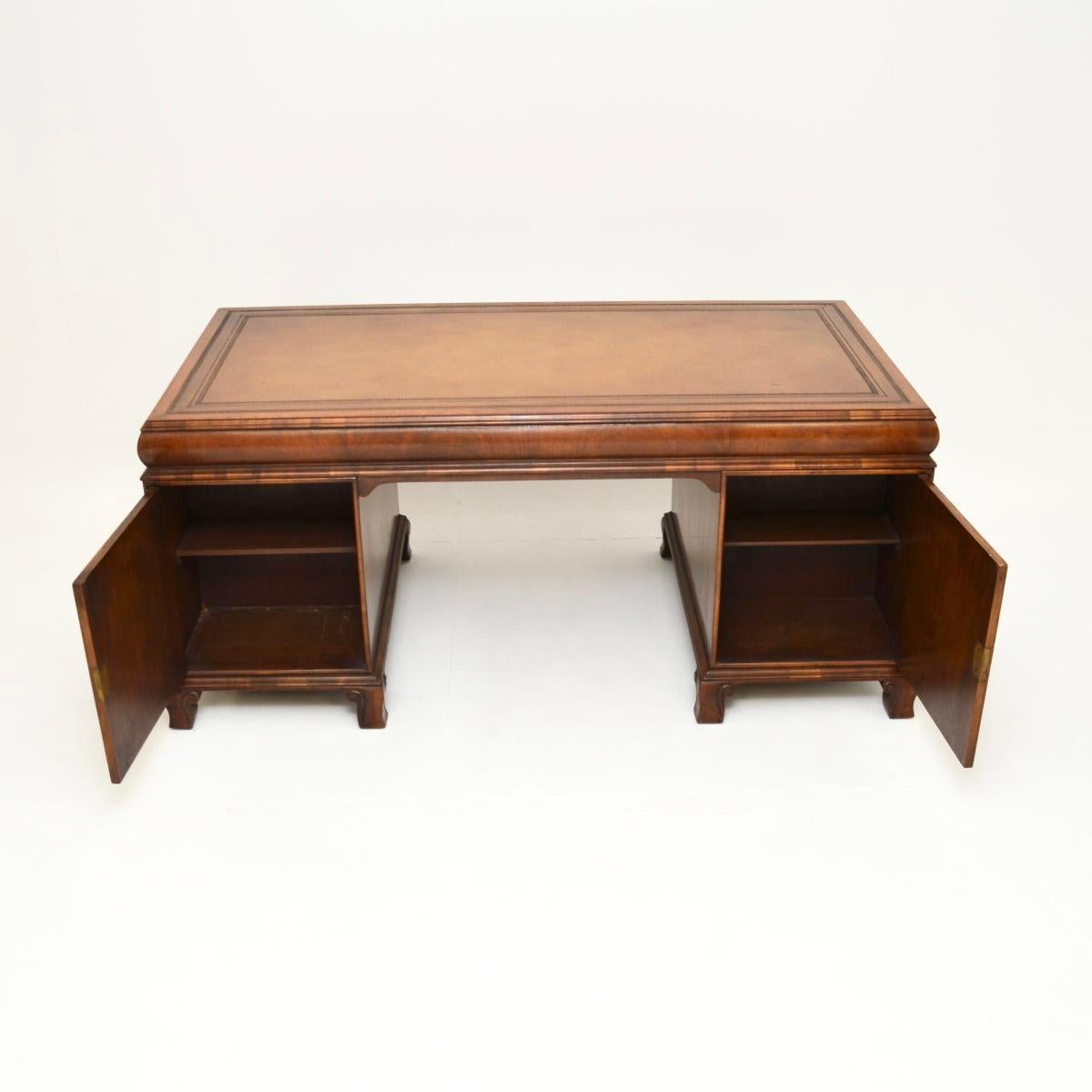 Georgian Large Antique Walnut Leather Top Partners Desk